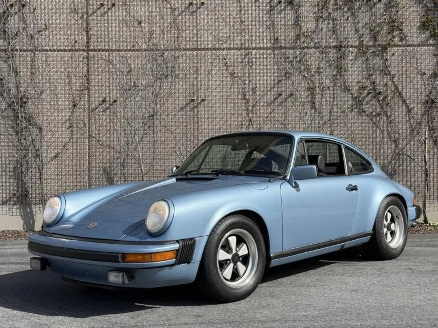 Porsche 911 Albastru - 1