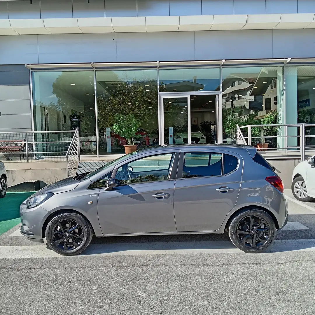 Opel Corsa V 2015 5p 1.4 120 Anniversary Gpl Tech 90cv Grigio - 2
