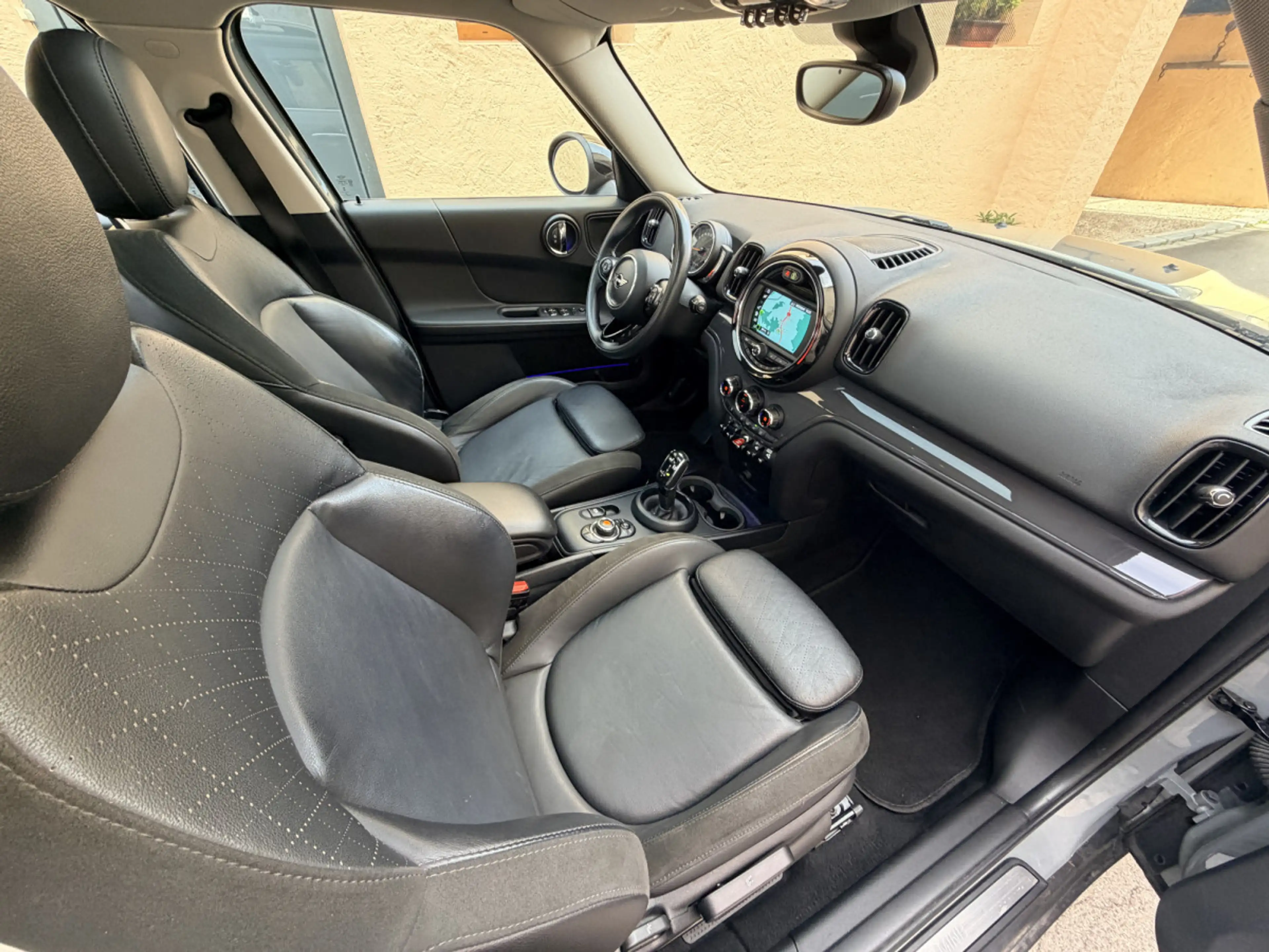 MINI Cooper D Countryman FACELIFT AUTOMATIQUE LED PANORAMA NAVI CAMERA 150C — photo 6