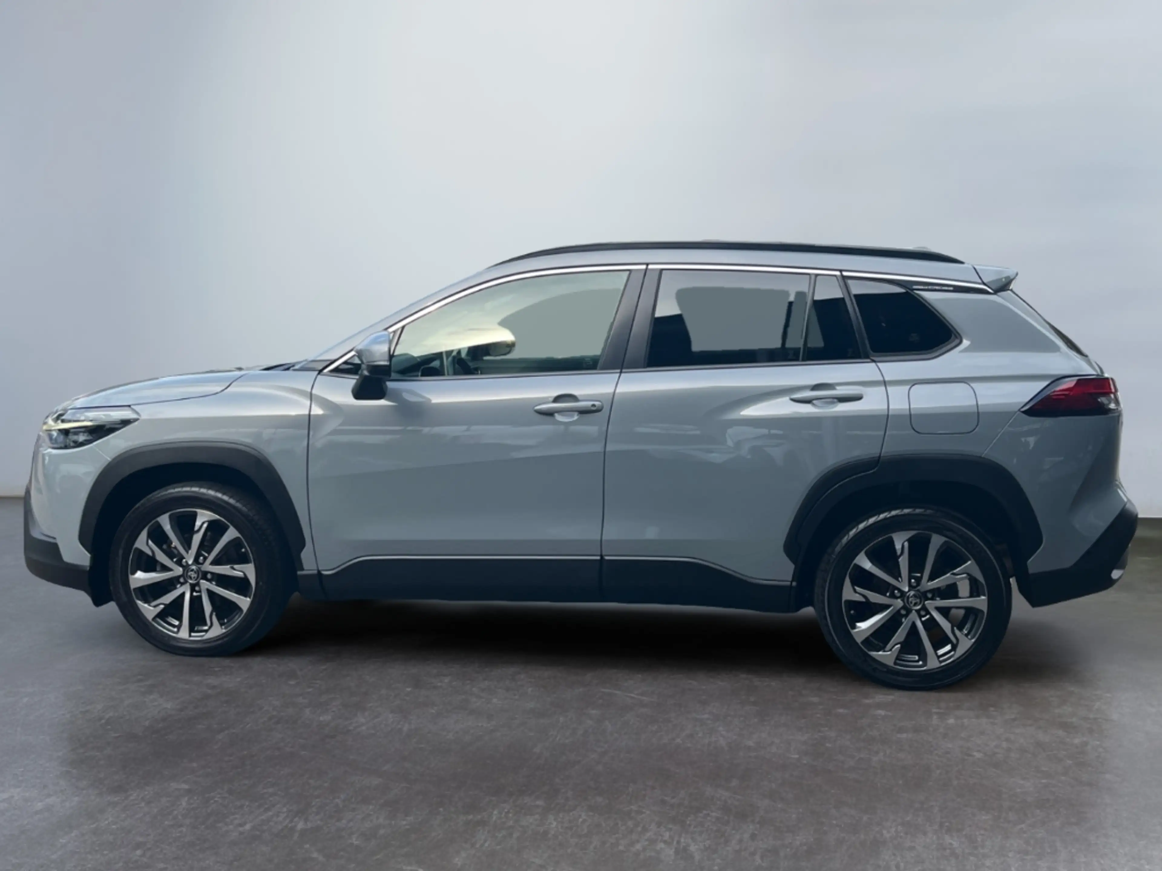 Toyota Corolla Cross 2.0 Hybrid Team D *Premium Paket* — photo 5