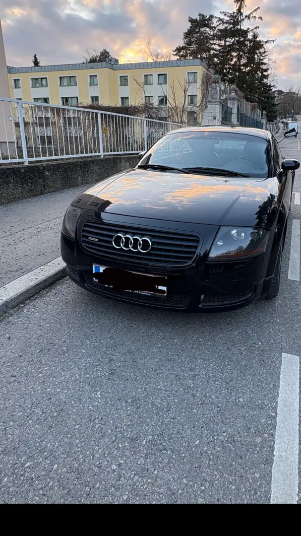 Audi TT Coupé 1,8 T quattro - 1