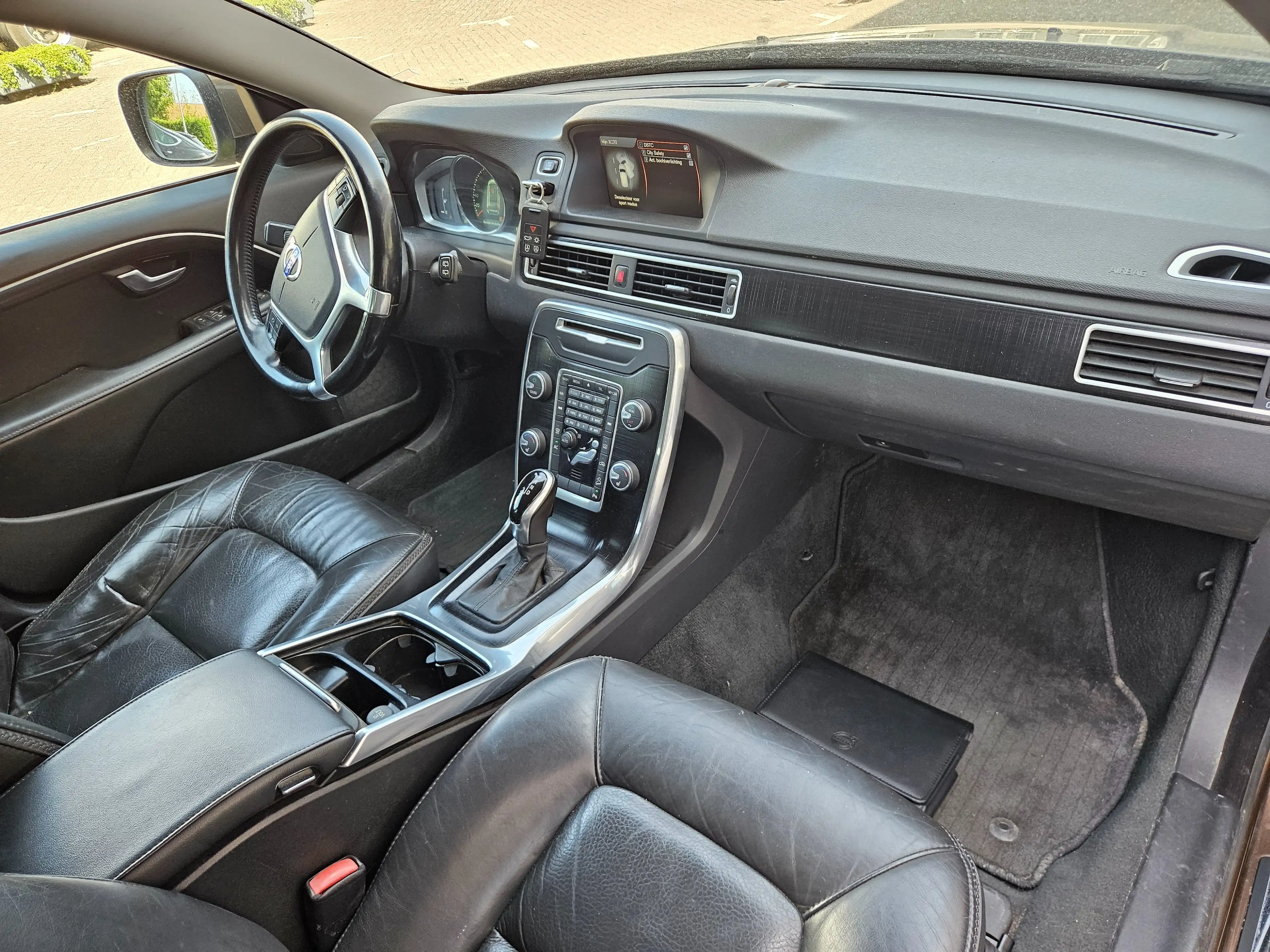 Volvo XC70 2.4 D4 AWD 5-Cilinder(163pk)Geartronic — photo 9