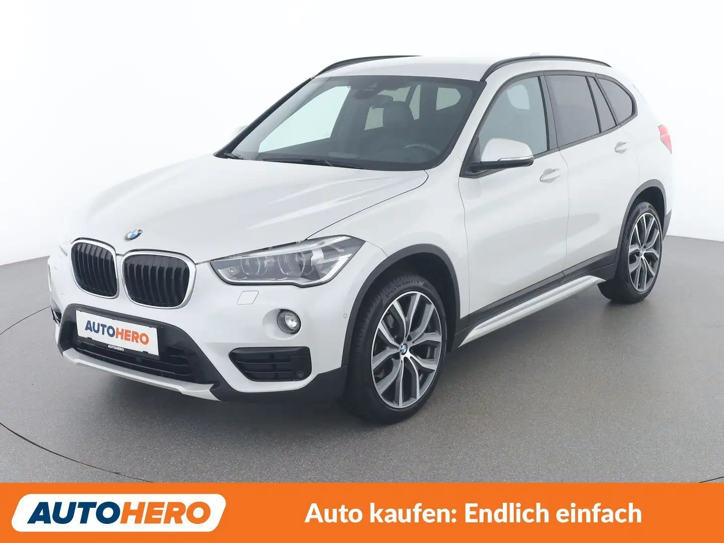 BMW X1 sDrive 18d Sport Line Weiß - 1