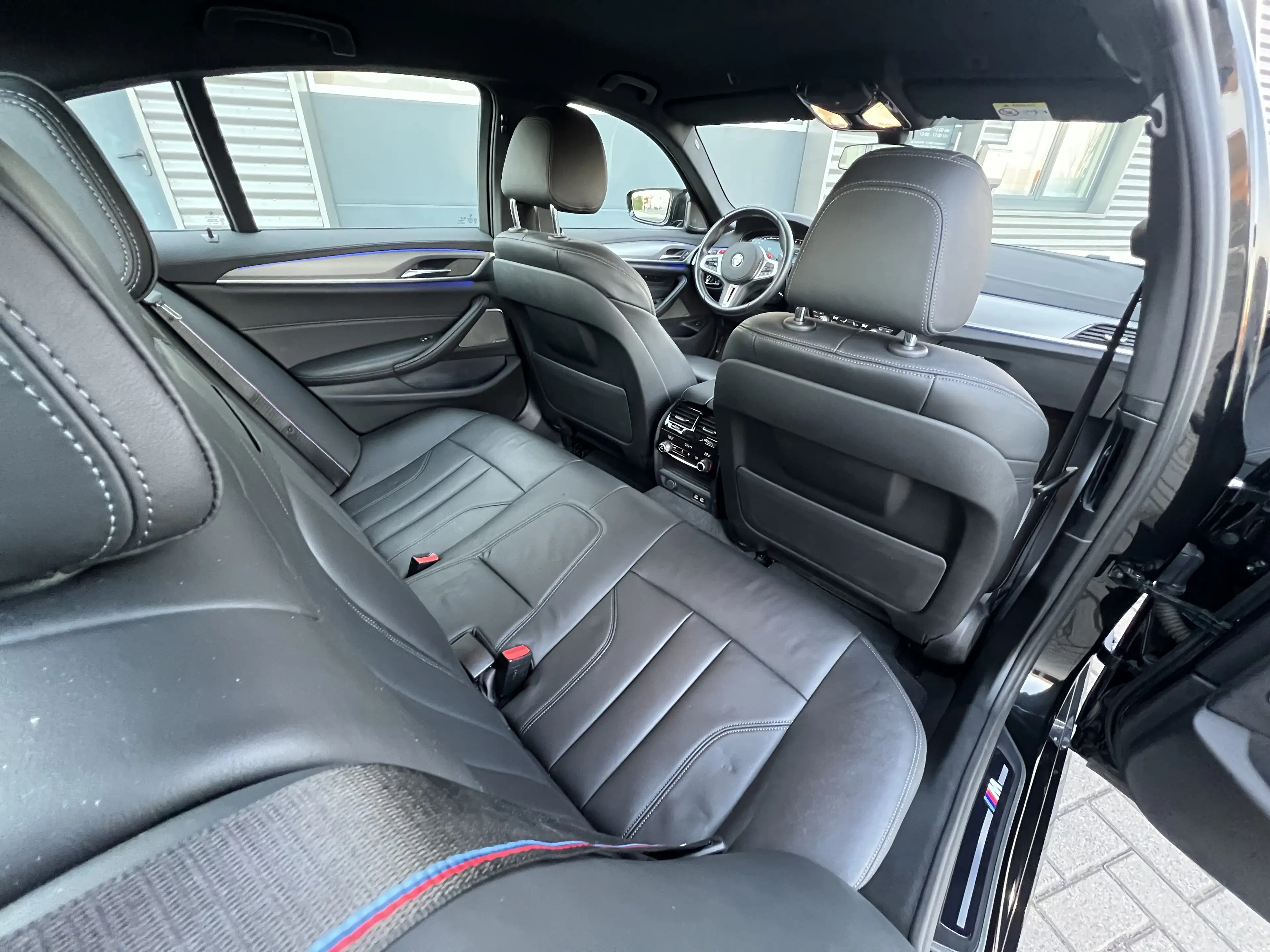 BMW M5 Competition wenig Km Garantie LCI Brutto — photo 15