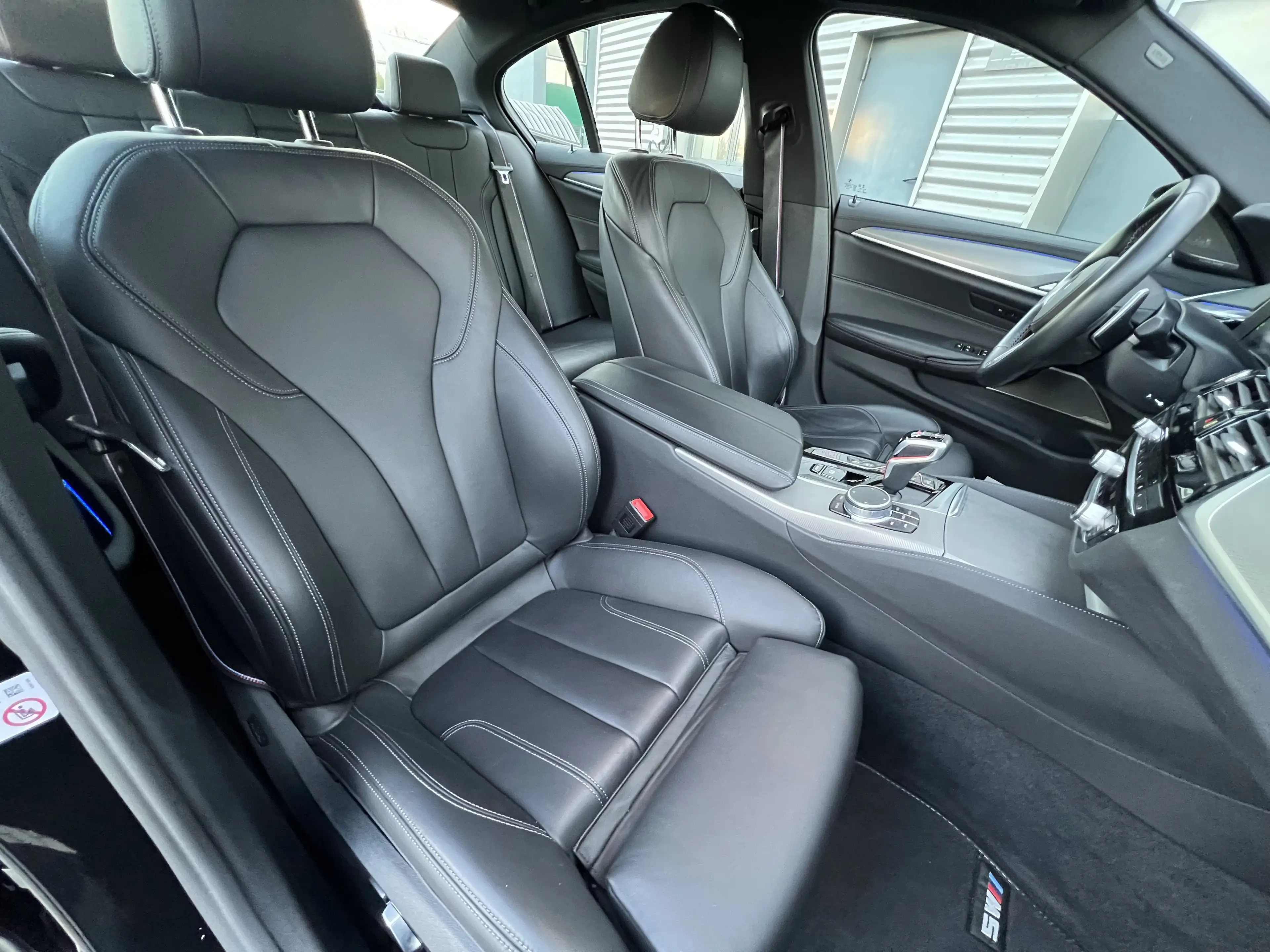 BMW M5 Competition wenig Km Garantie LCI Brutto — photo 13