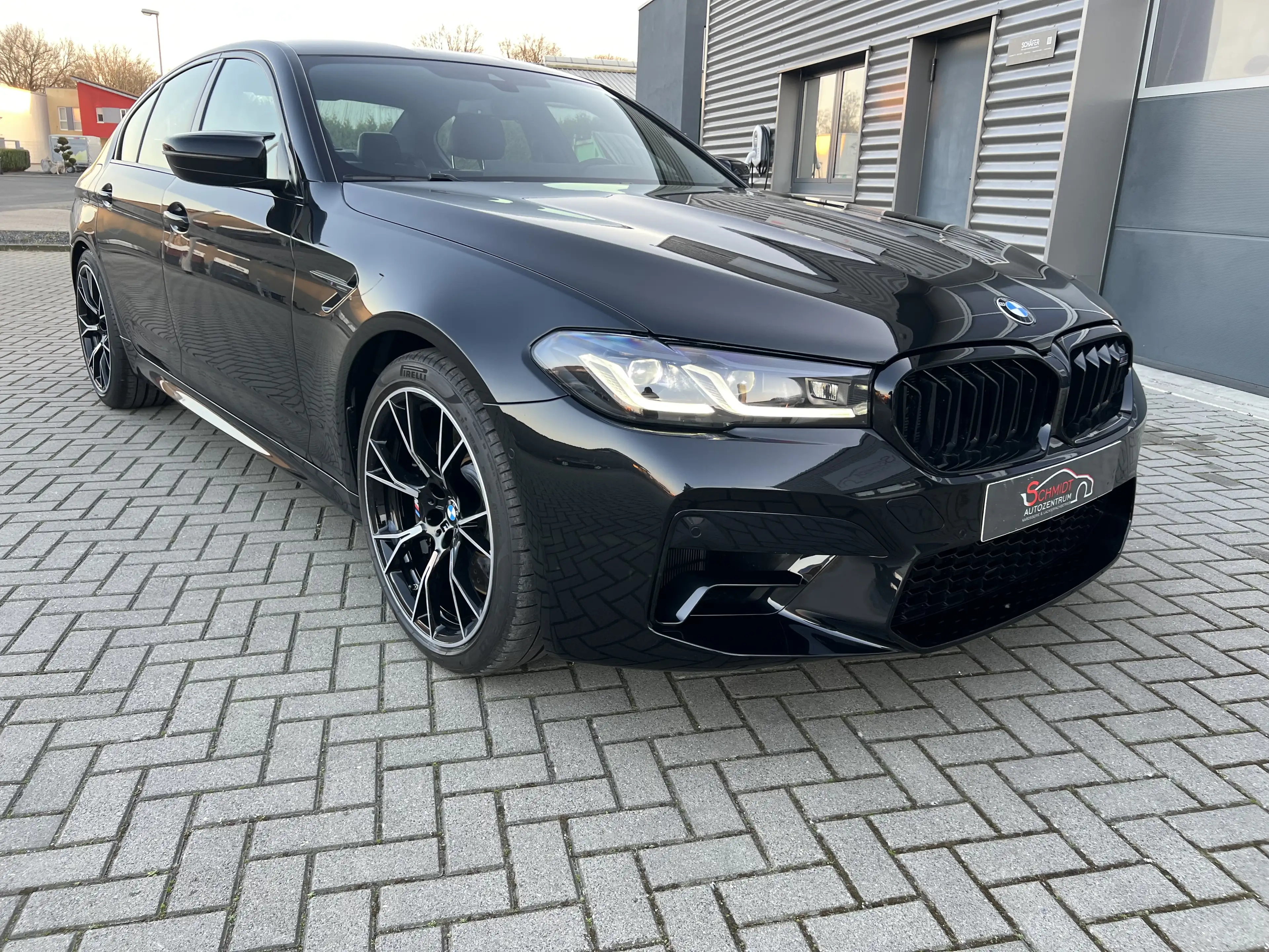 BMW M5 Competition wenig Km Garantie LCI Brutto — photo 7