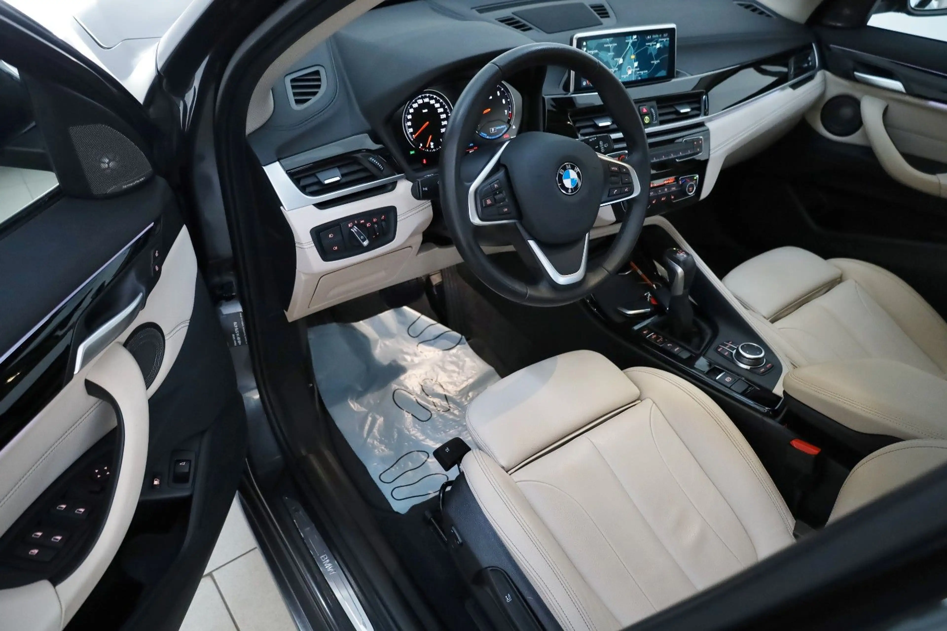 BMW X1 xDrive 25 e Sport Line,Leder,Navi,LED,SH, +WR — photo 10
