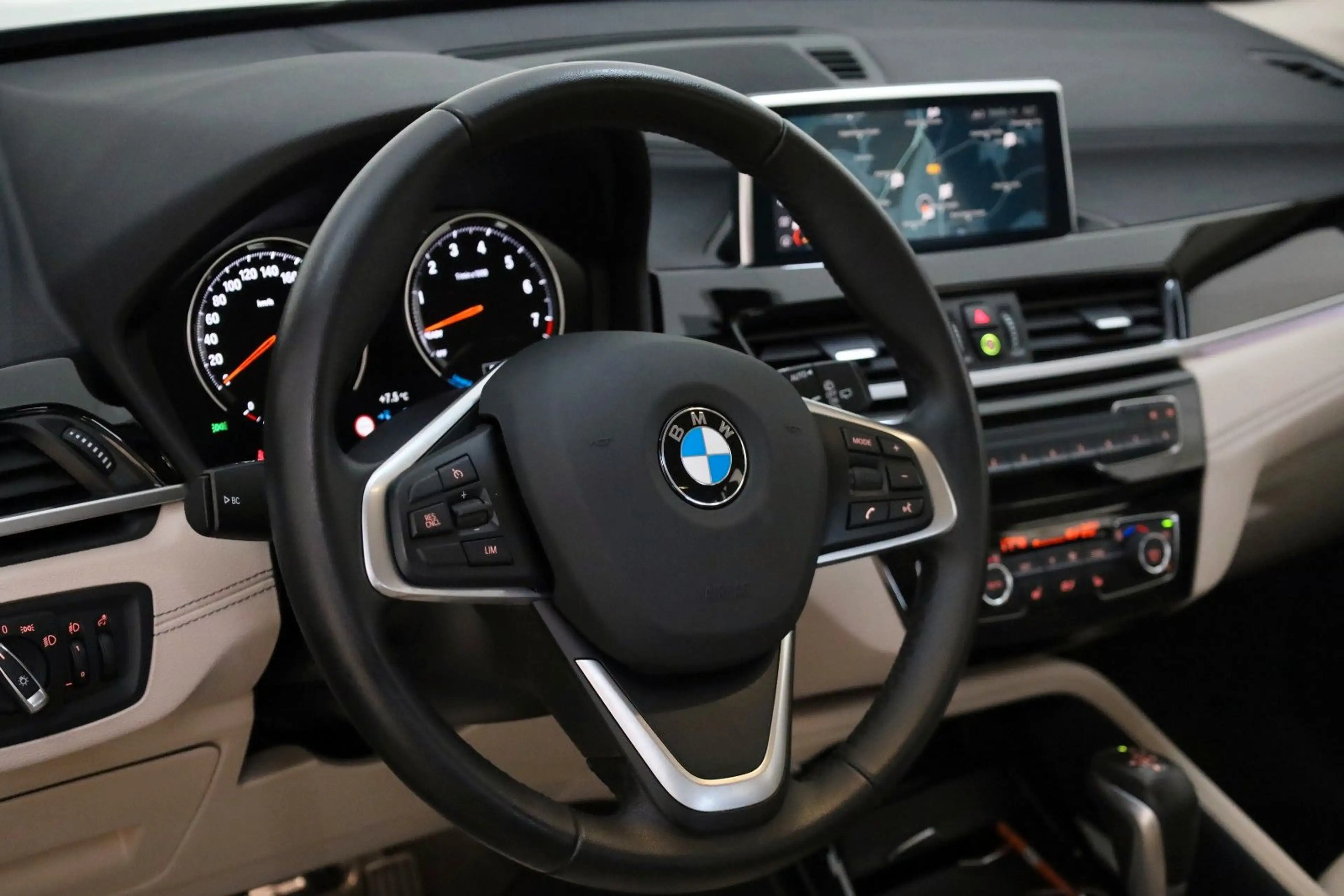 BMW X1 xDrive 25 e Sport Line,Leder,Navi,LED,SH, +WR — photo 11