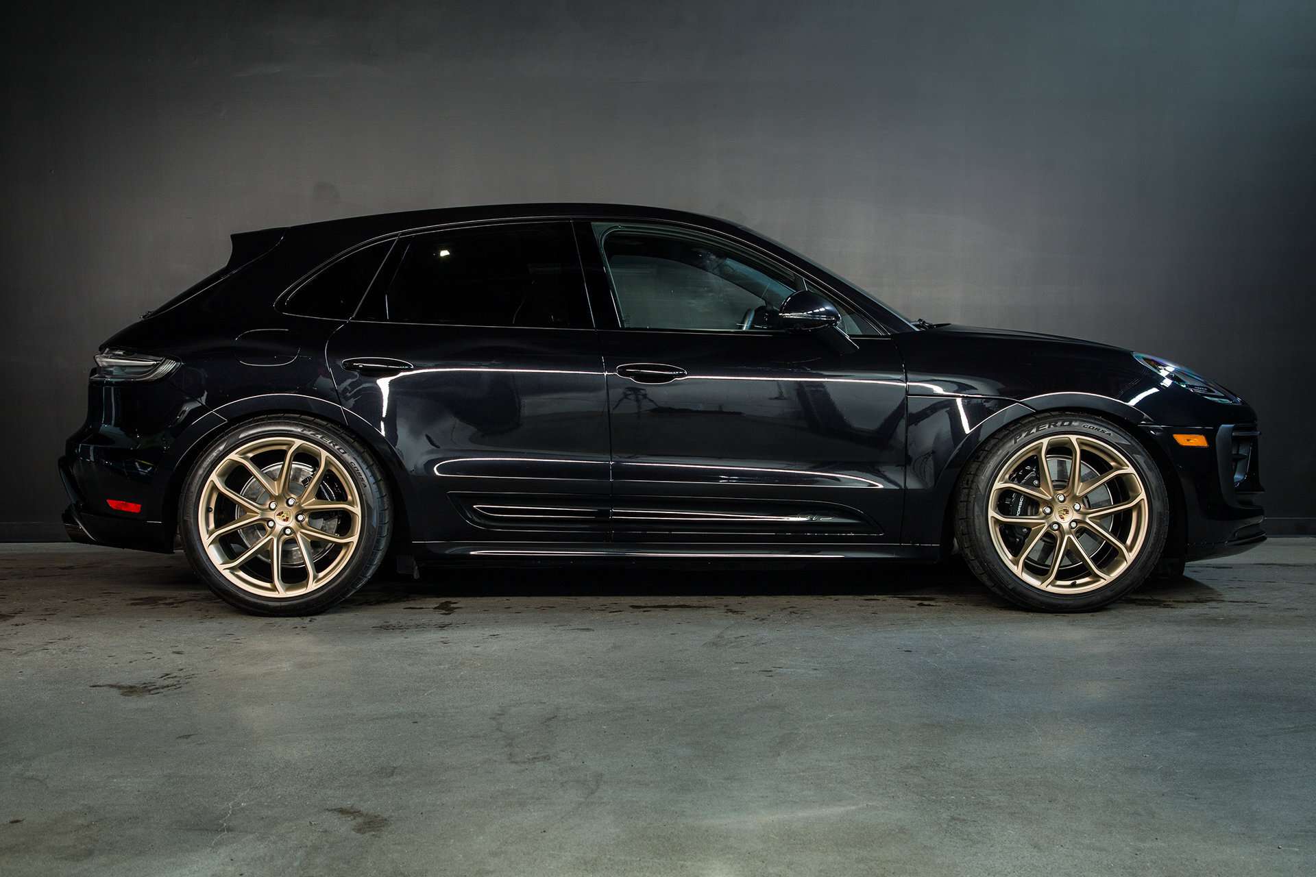 2025 Porsche Macan GTS | Full Body PPF thumb 10
