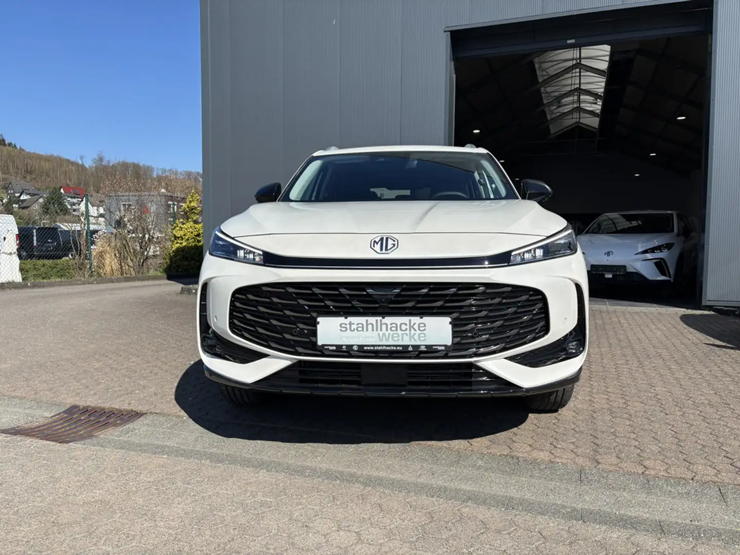 MG HS MT LUXURY I sofort verfügbar I Preis gilt nur bei Finanzierung Blanc - 2