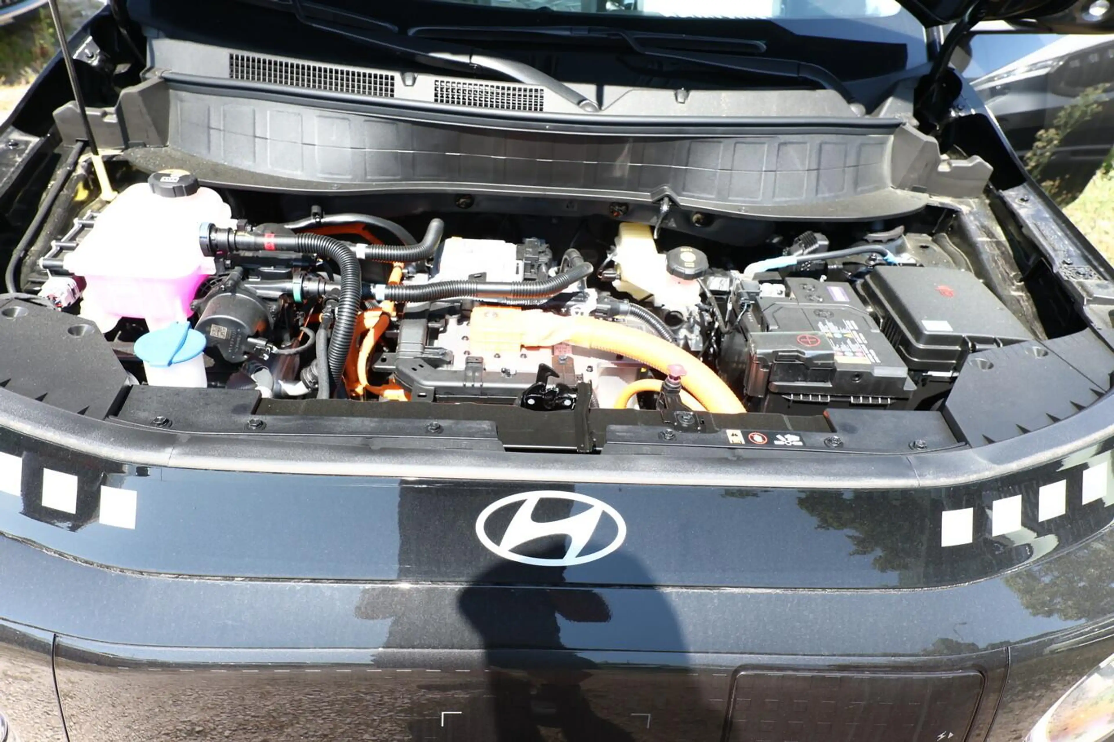 Hyundai Inster 49 kWh Nav Pano 17Z SHZ Privacy ACC LED 85 kW (... — photo 12