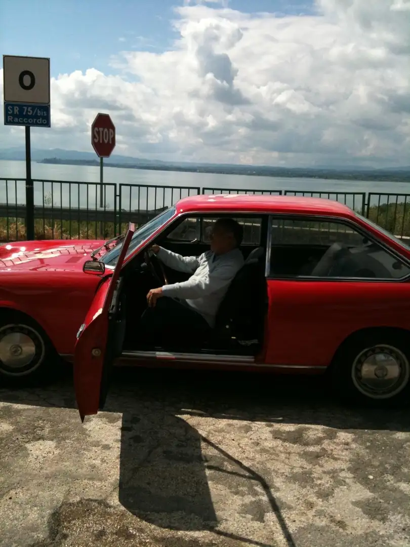 Fiat 124 Coupè CC Rosso - 2