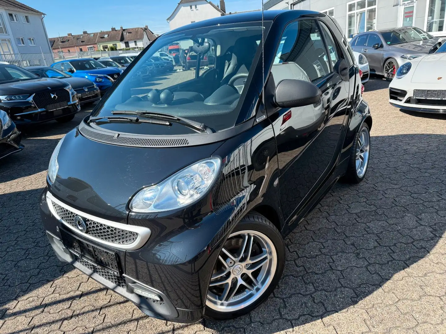 smart forTwo Coupe BRABUS SPORTPAKET Schwarz - 2