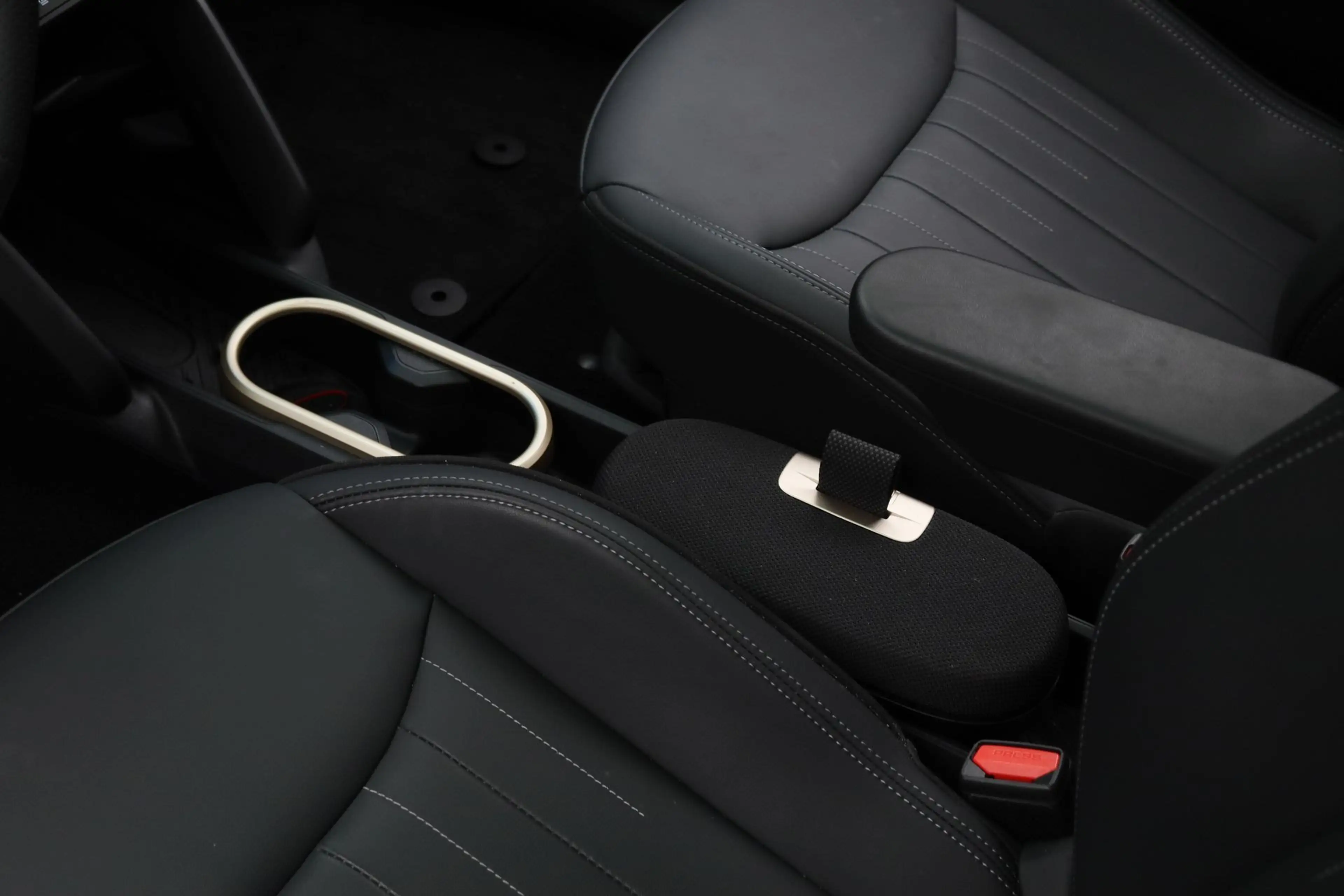 MINI John Cooper Works 3-Deurs SE Cooper L 54.2 kWh | Pakket L | Comfort — photo 9