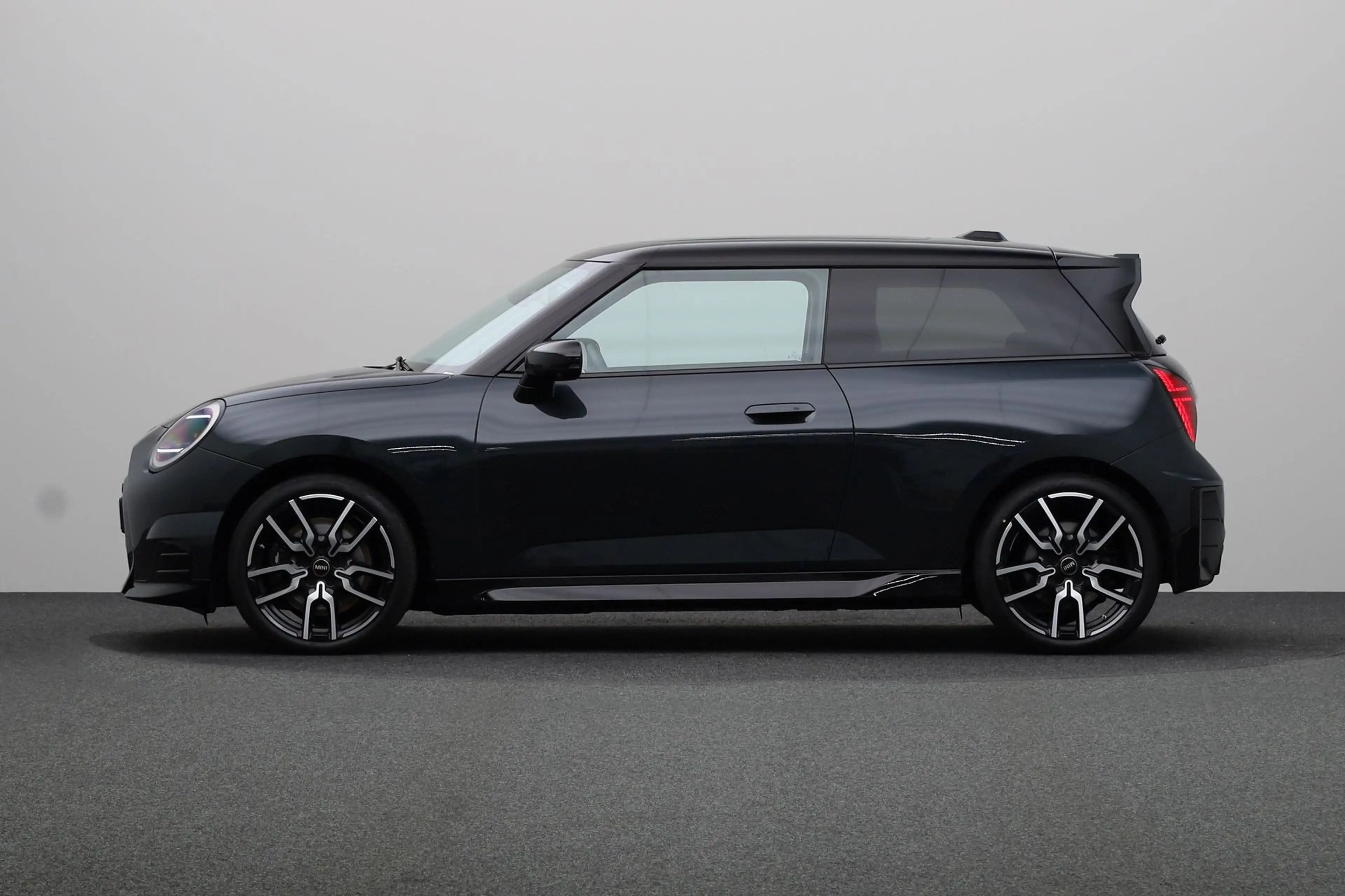 MINI John Cooper Works 3-Deurs SE Cooper L 54.2 kWh | Pakket L | Comfort — photo 12