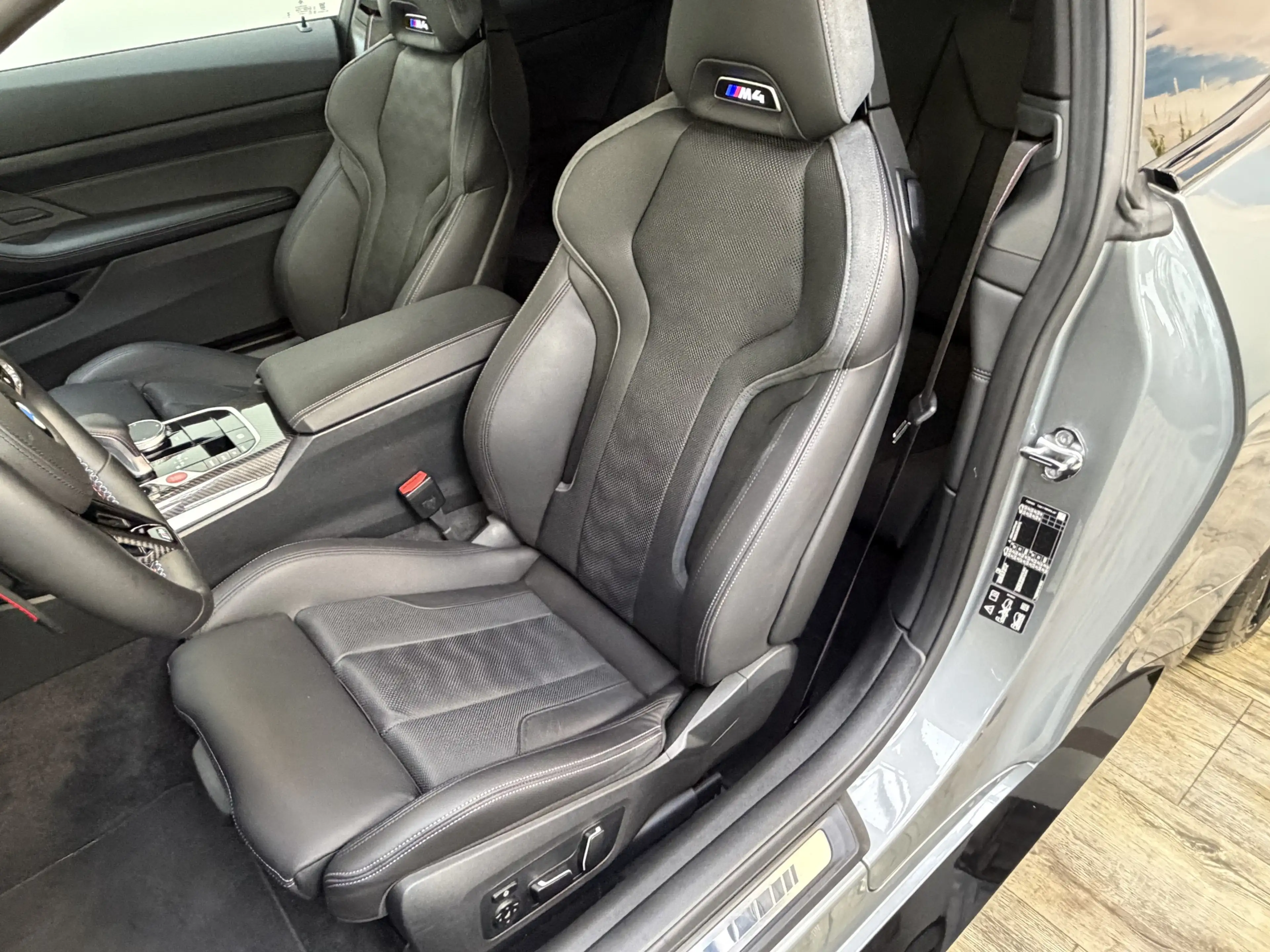BMW M4 xDrive Competition Sitzlüft ACC 360° Carbon — photo 14