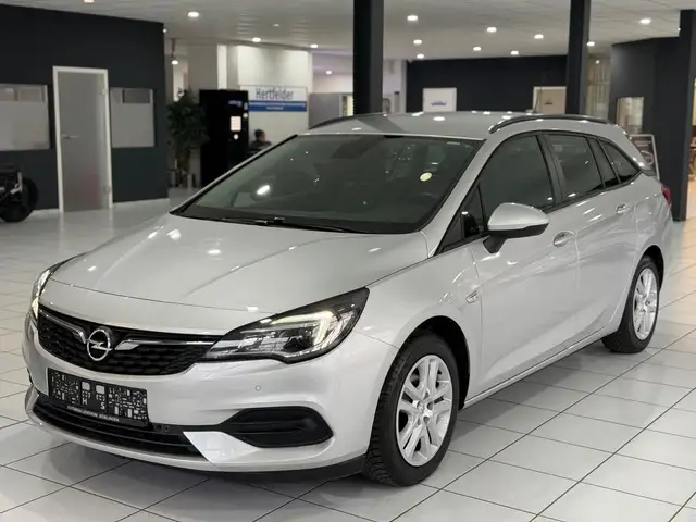 Opel Astra K Sports Tourer Edition Start/Stop*AHK*NAV