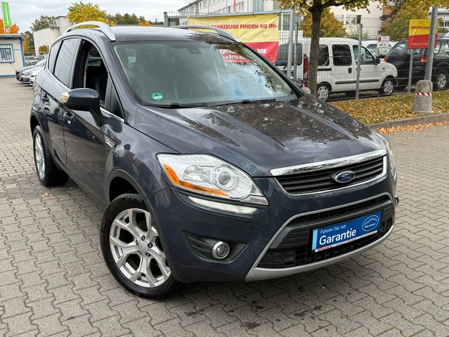 Ford Kuga 2.0 TDCI Titanium*1.HAND*LEDER*6.G*KLIMAAT* Gris - 1