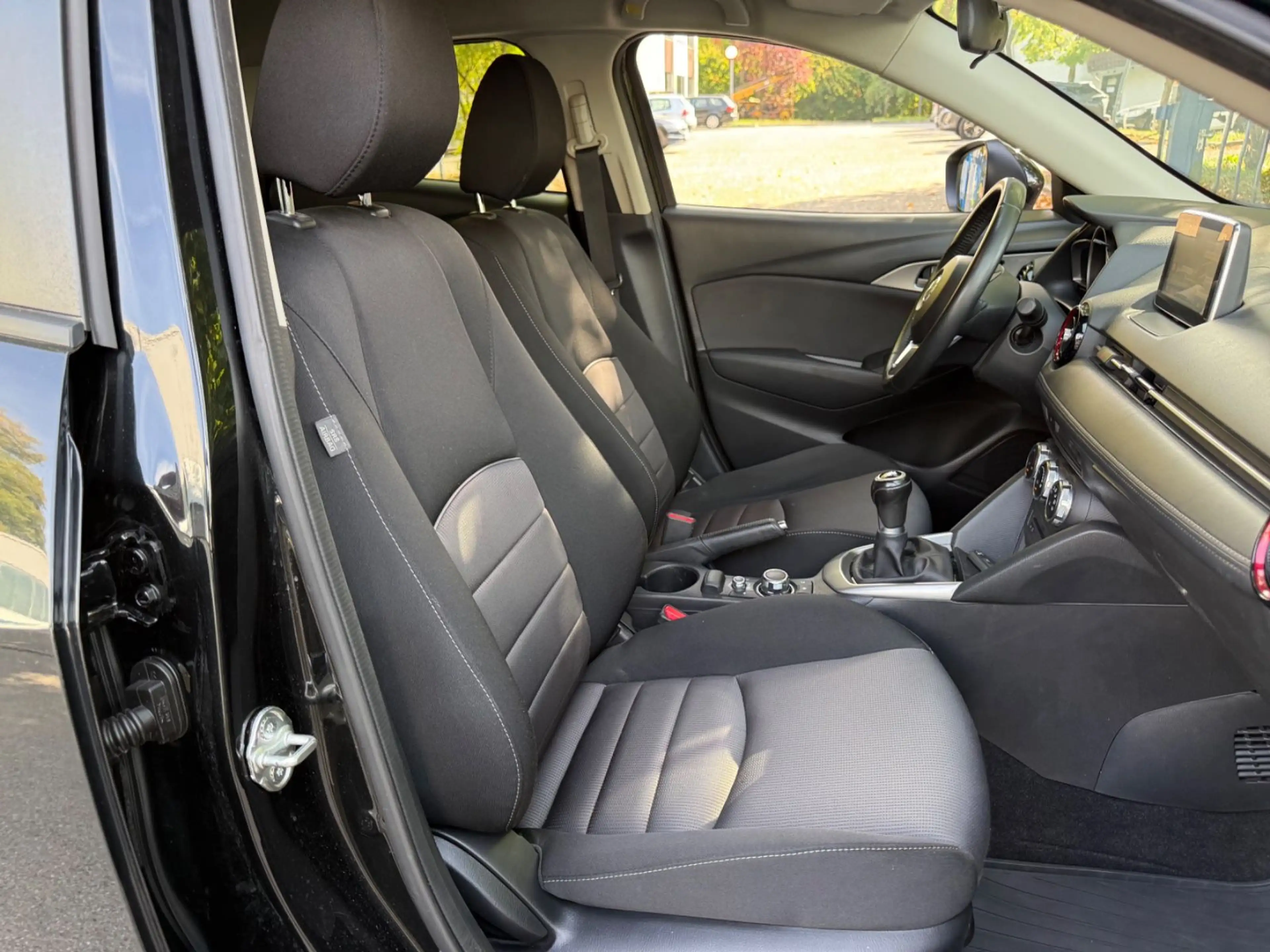 Mazda CX-3 Exclusive-Line AWD Navi AHK EURO 6 1 Hand — photo 13