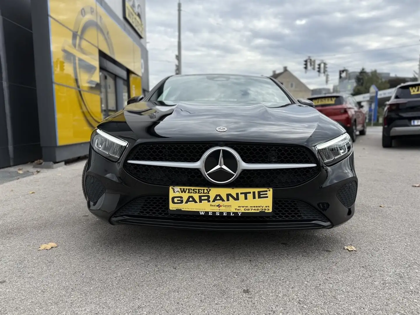 Mercedes-Benz A 180 d Aut. Schwarz - 2