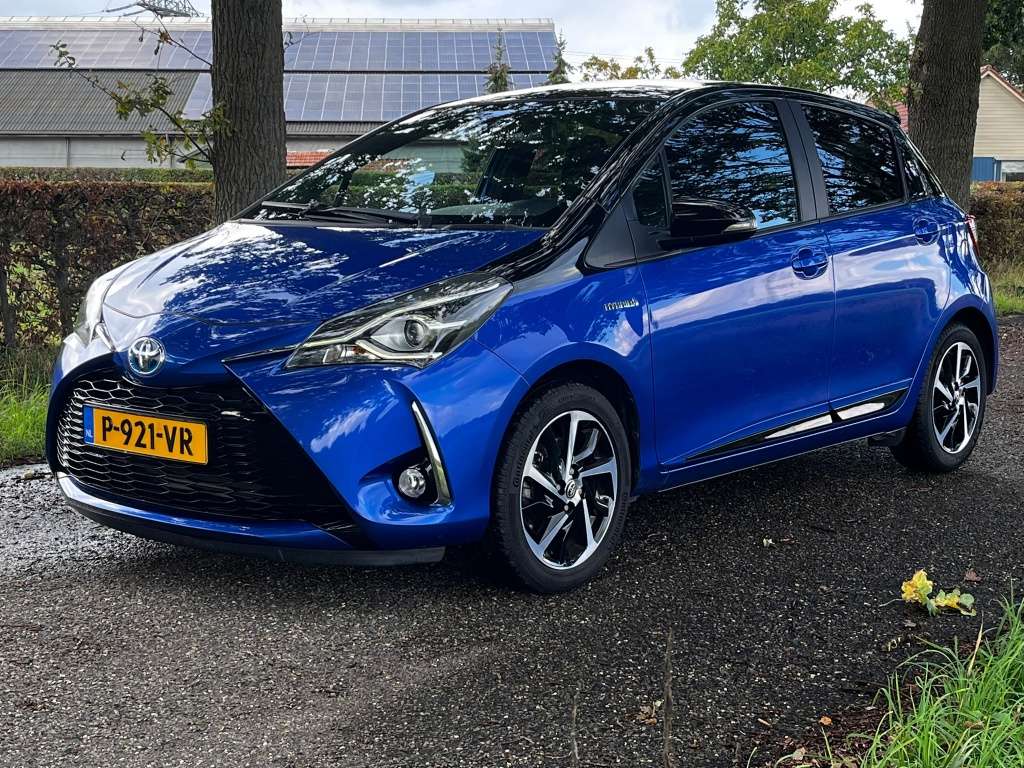 2019 Toyota YARIS