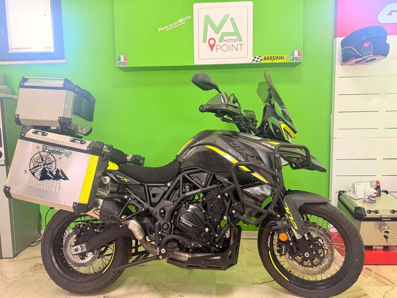 Benelli TRK 702 X