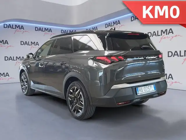 Peugeot 5008 view 3