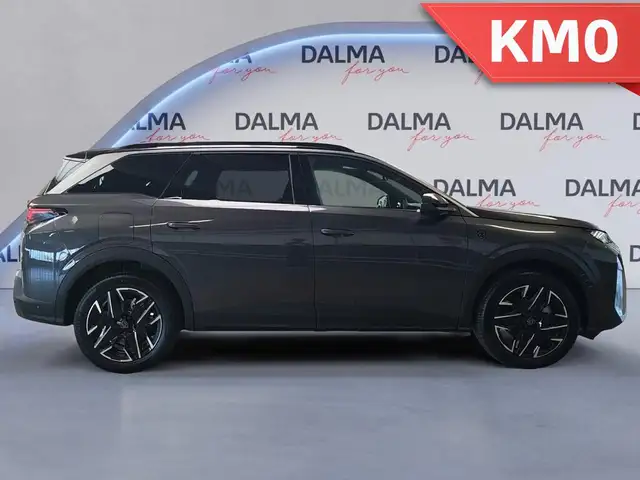Peugeot 5008 view 6
