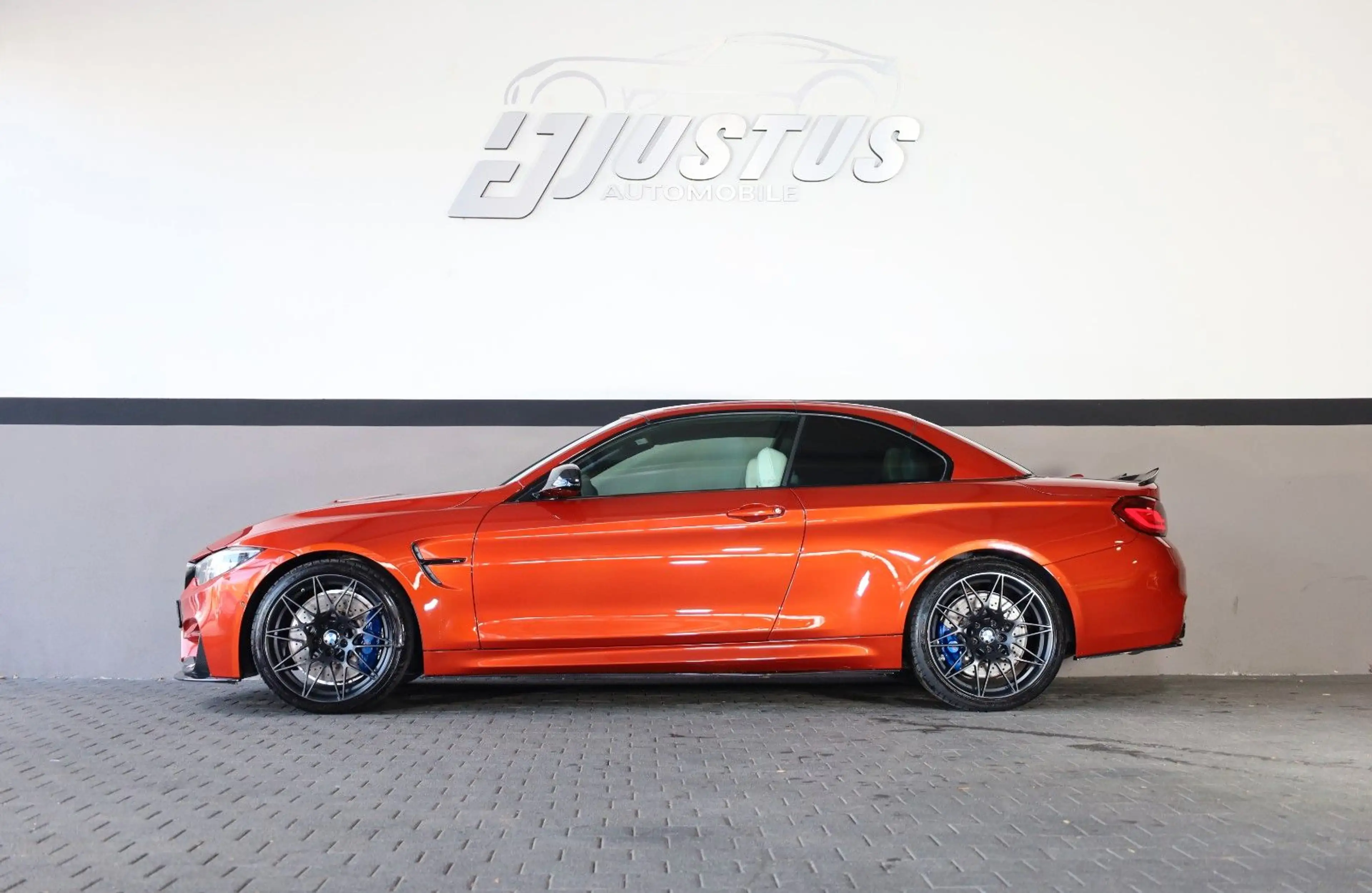 BMW M4 Competition Cabrio/360*/HUD/APPLE/HK/SHZ/R20 — photo 3