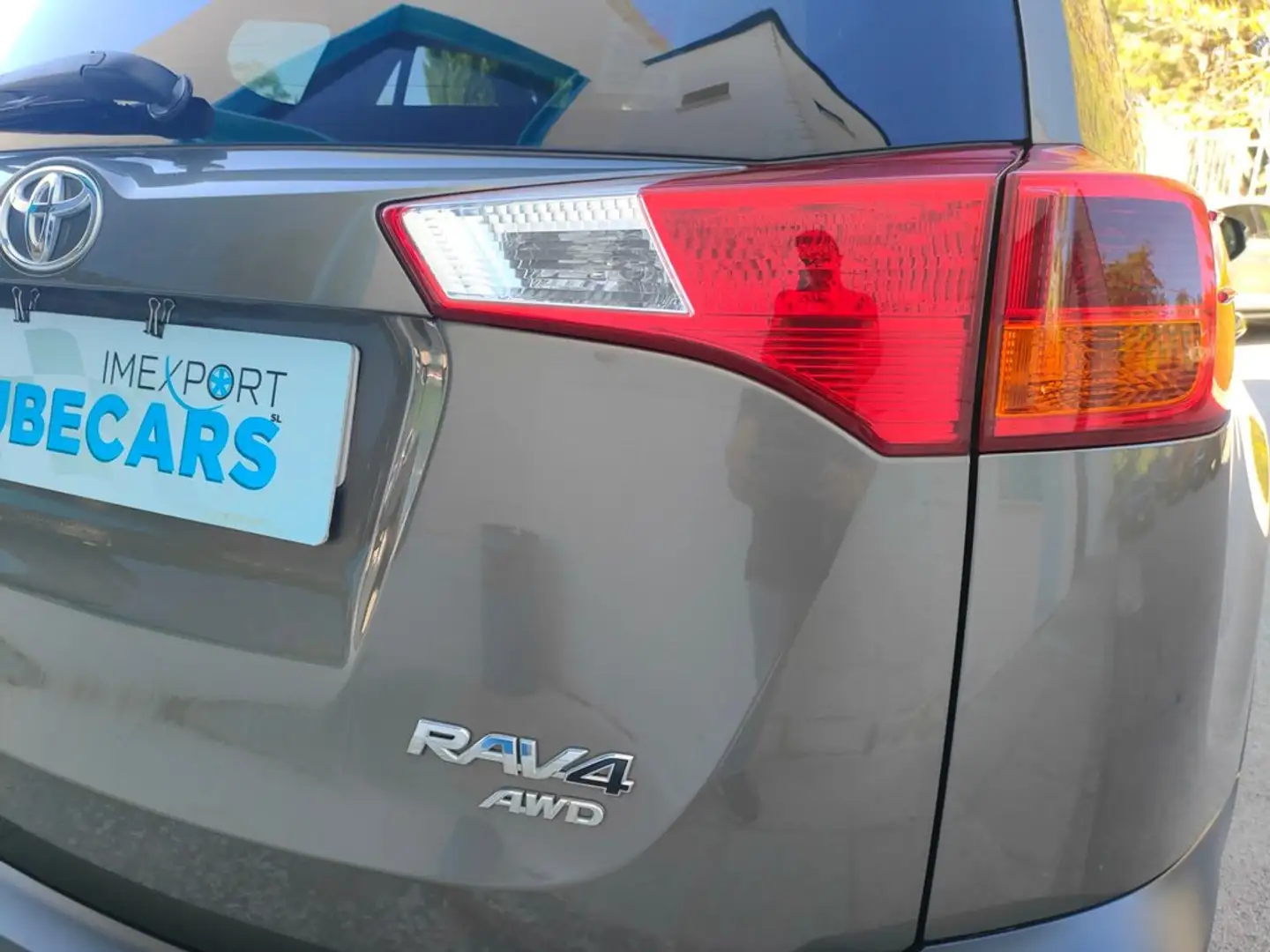 Toyota RAV 4 120D Advance AWD Marrón - 1
