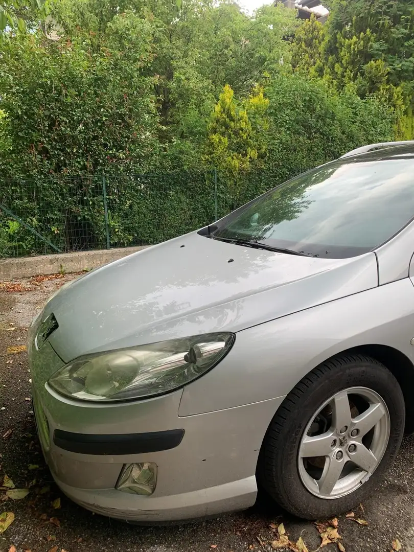 Peugeot 407 - 2