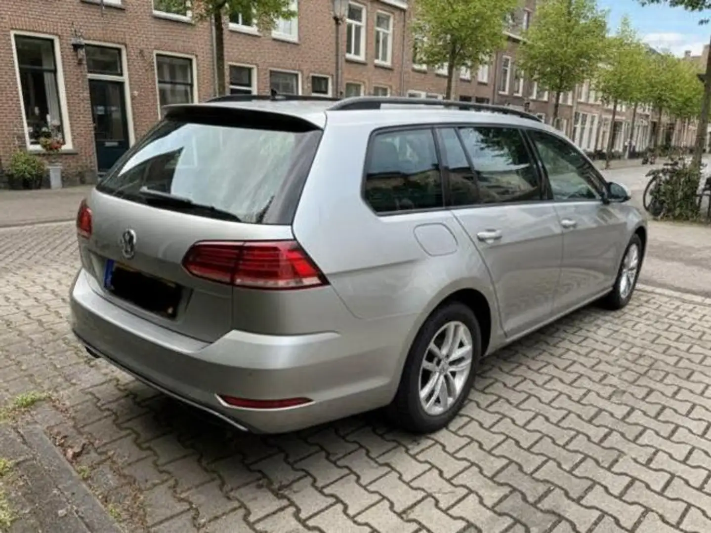 Volkswagen Golf Golf 1.6 TDI DSG Comfortline Grau - 2