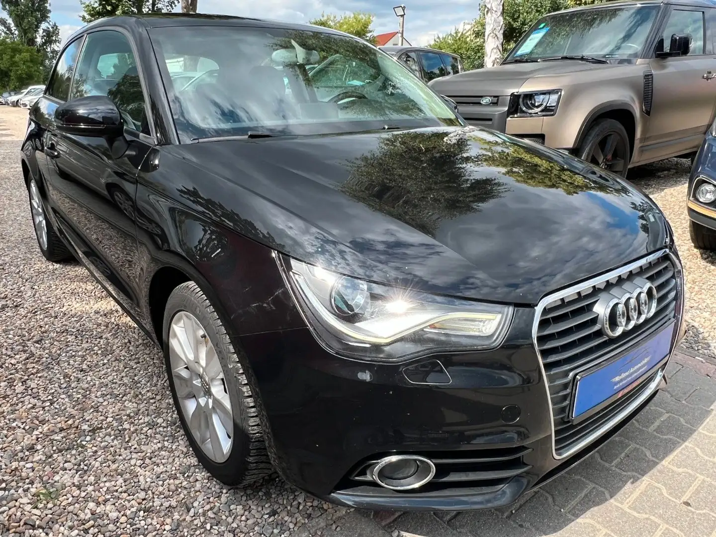 Audi A1 ambition*Klima*SHZ*Aut*Navi*PDC*TÜV 12/25 Schwarz - 2