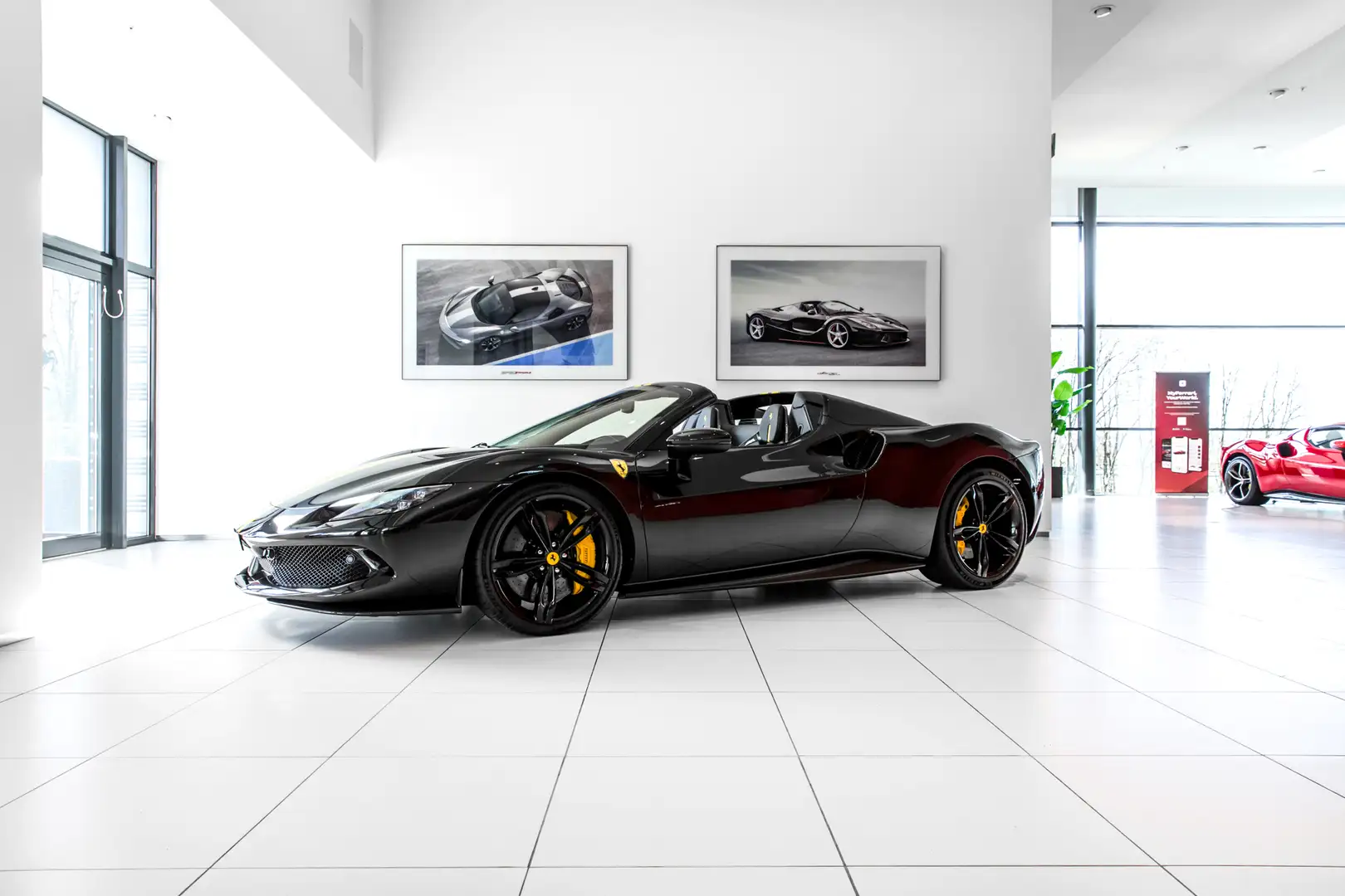 Ferrari 296 GTS ~Ferrari Munsterhuis~ Zwart - 2
