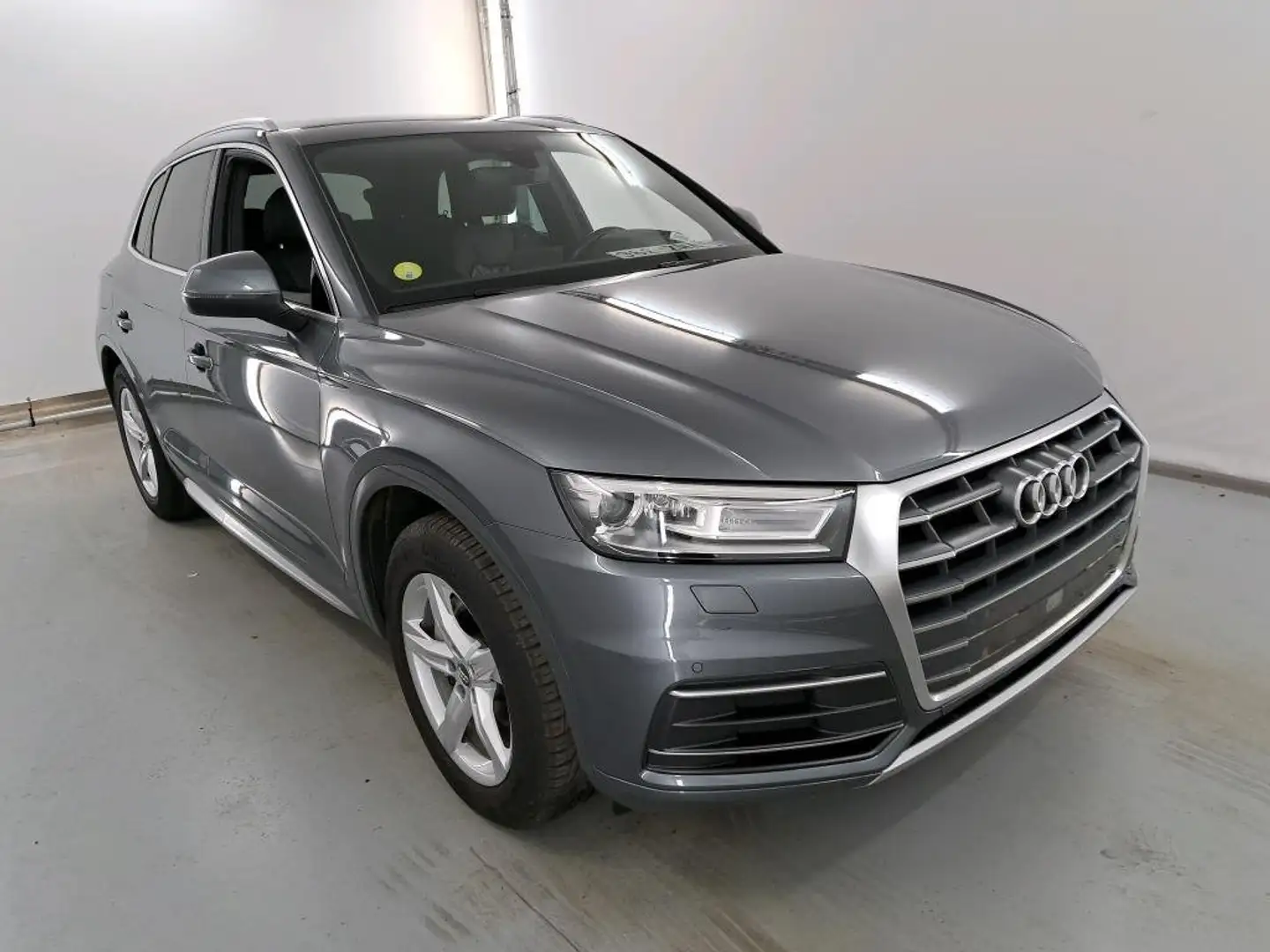 Audi Q5 Q5 2.0 TDI Business Grijs - 1