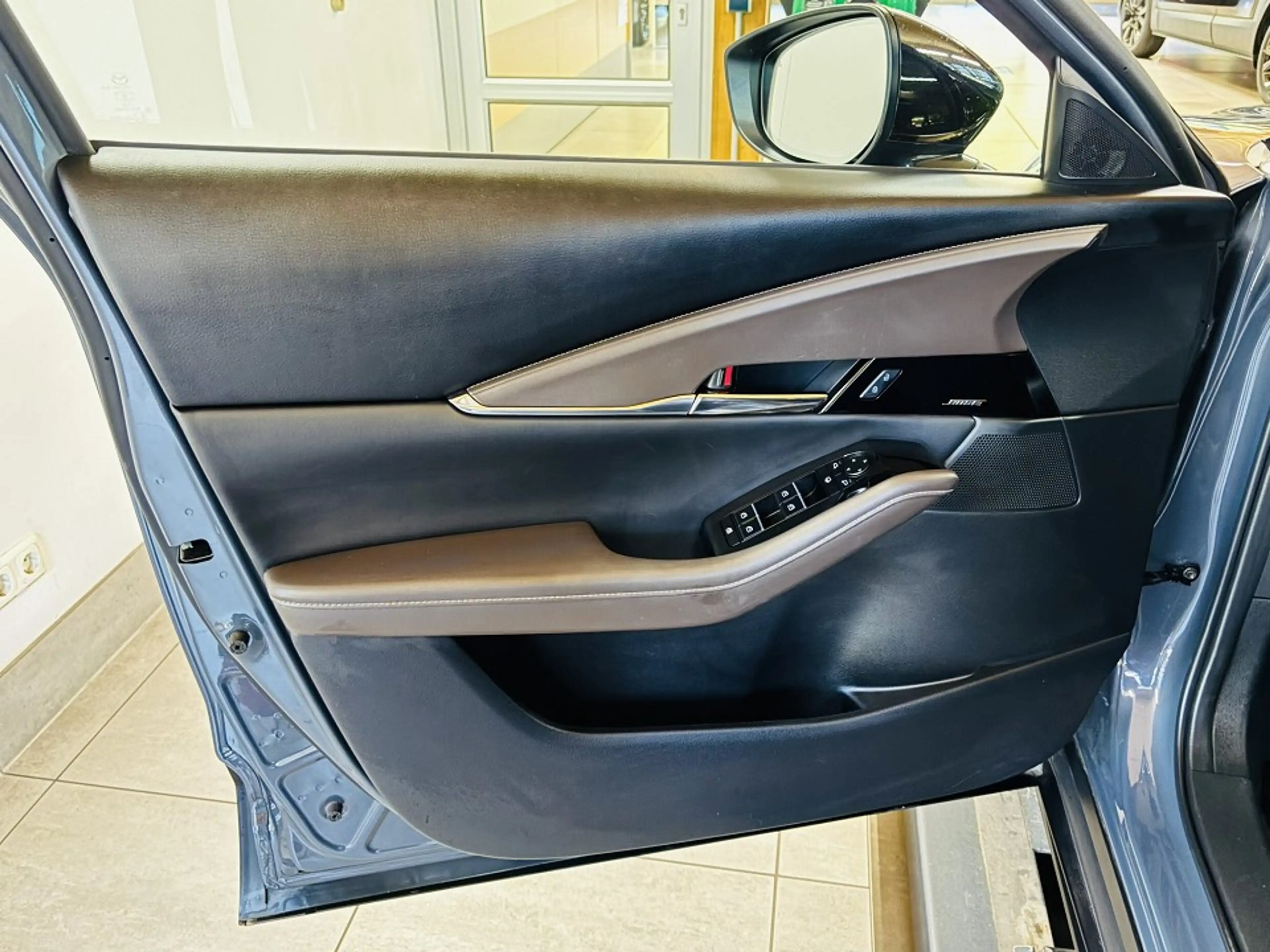 Mazda CX-30 5WGN 2.0L e-SKYACTIV G 150ps 6AT FWD Exclusive-lin — photo 7