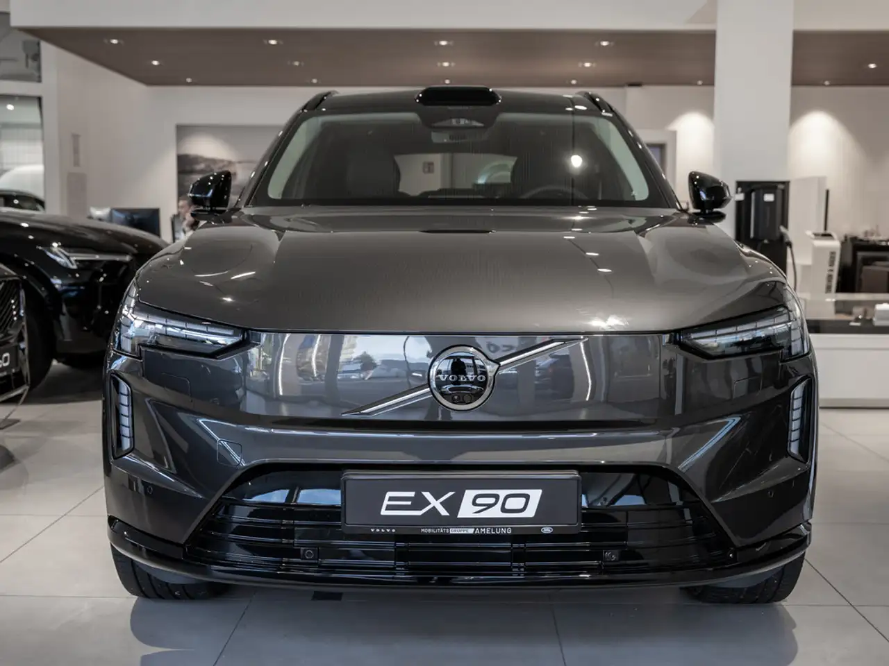 Volvo EX90 2026