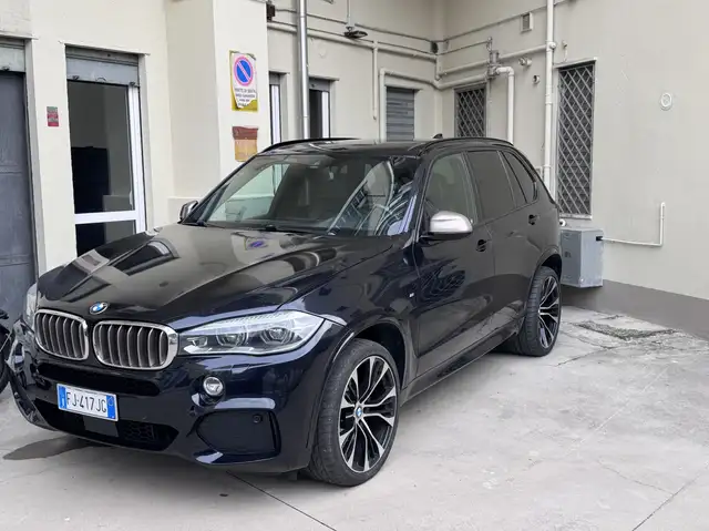 BMW X5 xdrive30d M Sport  7 Posti . auto 8m E5