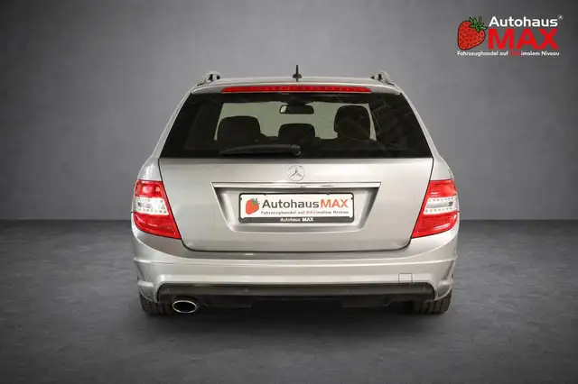 Mercedes-Benz C Class view 5