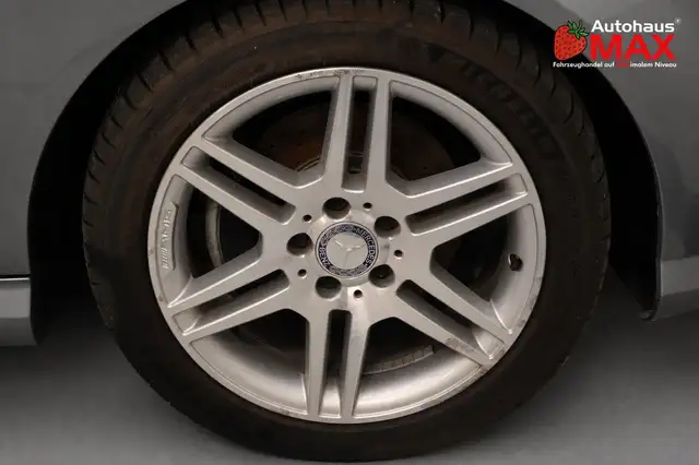 Mercedes-Benz C Class view 10