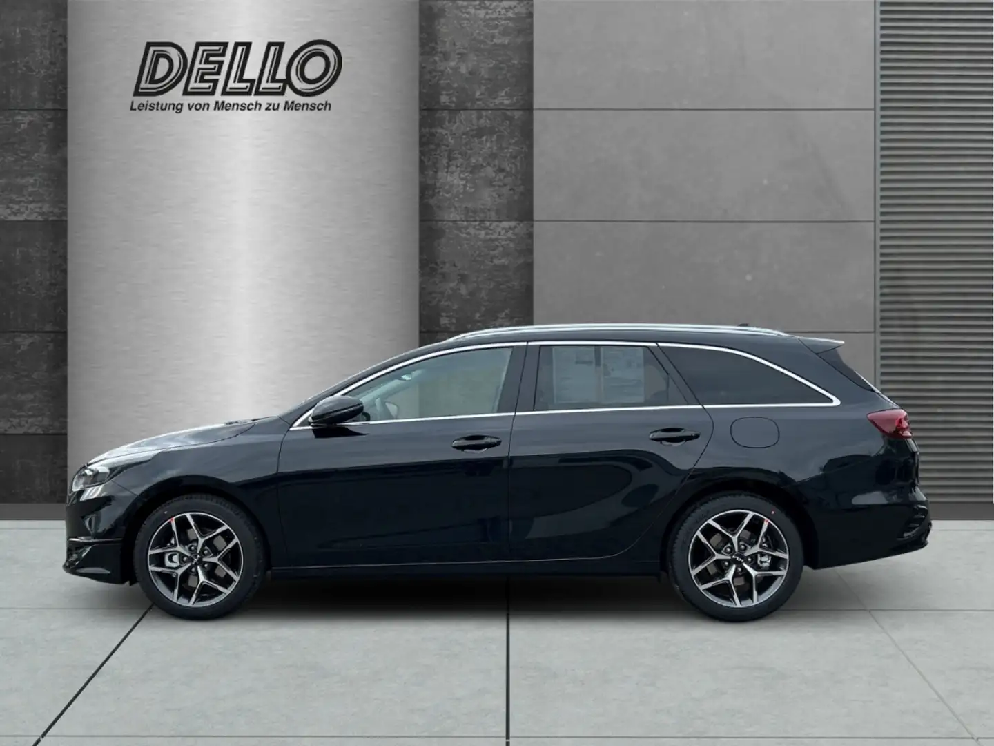 Kia Ceed SW / cee'd SW 1.5T 48V DCT Ultimate Edition Style-Paket Navi And Noir - 2