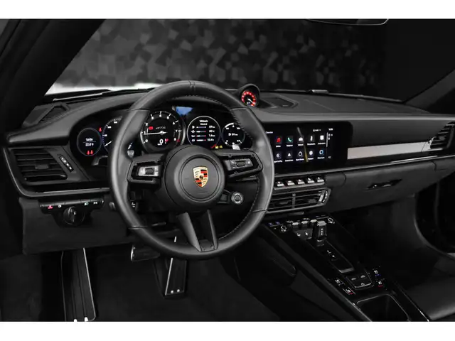 Porsche 992 view 8