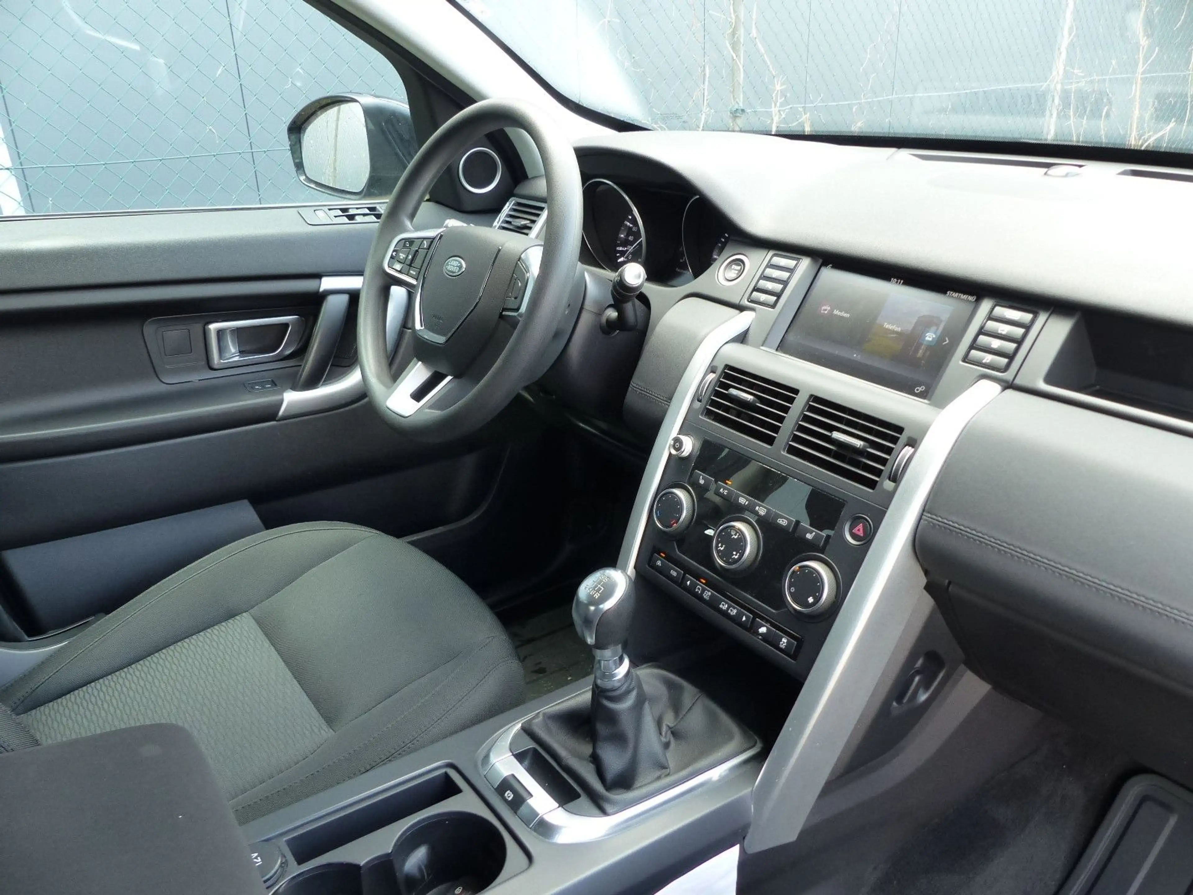 Land Rover Discovery Sport 4WD Klima/PDC/Sitzheiz/Bluet/1Hd — photo 5