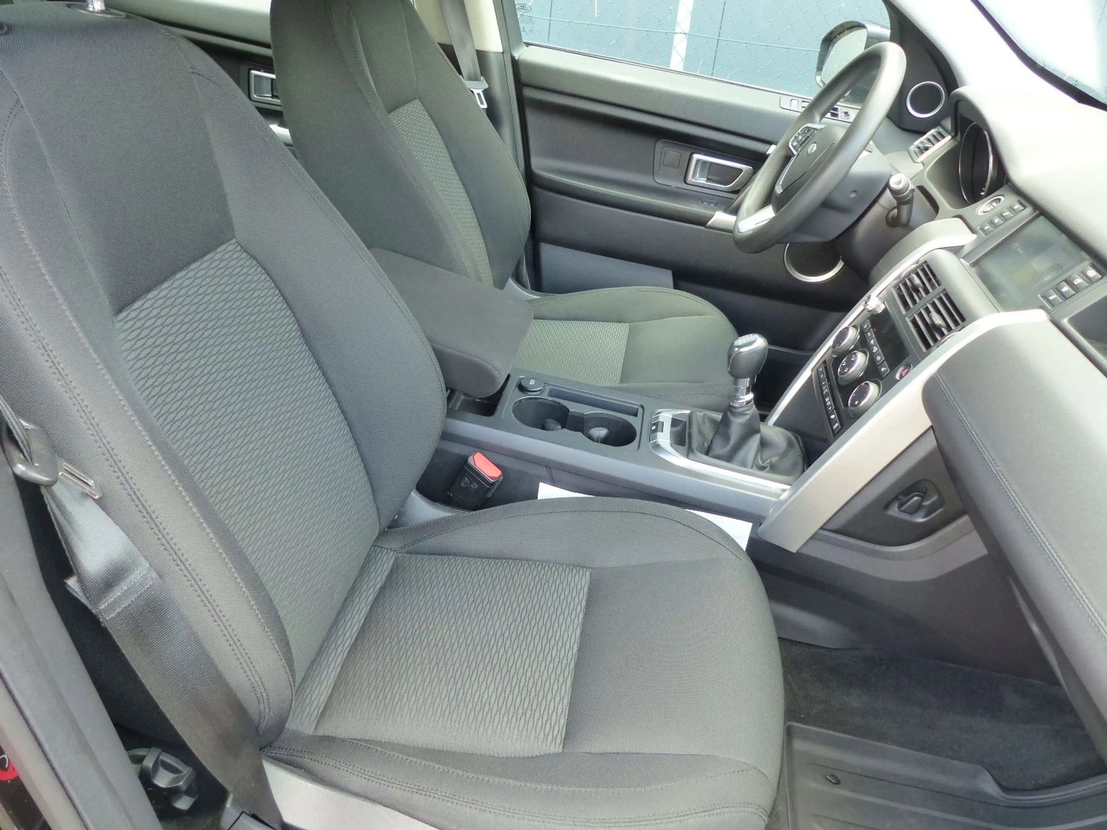 Land Rover Discovery Sport 4WD Klima/PDC/Sitzheiz/Bluet/1Hd — photo 3