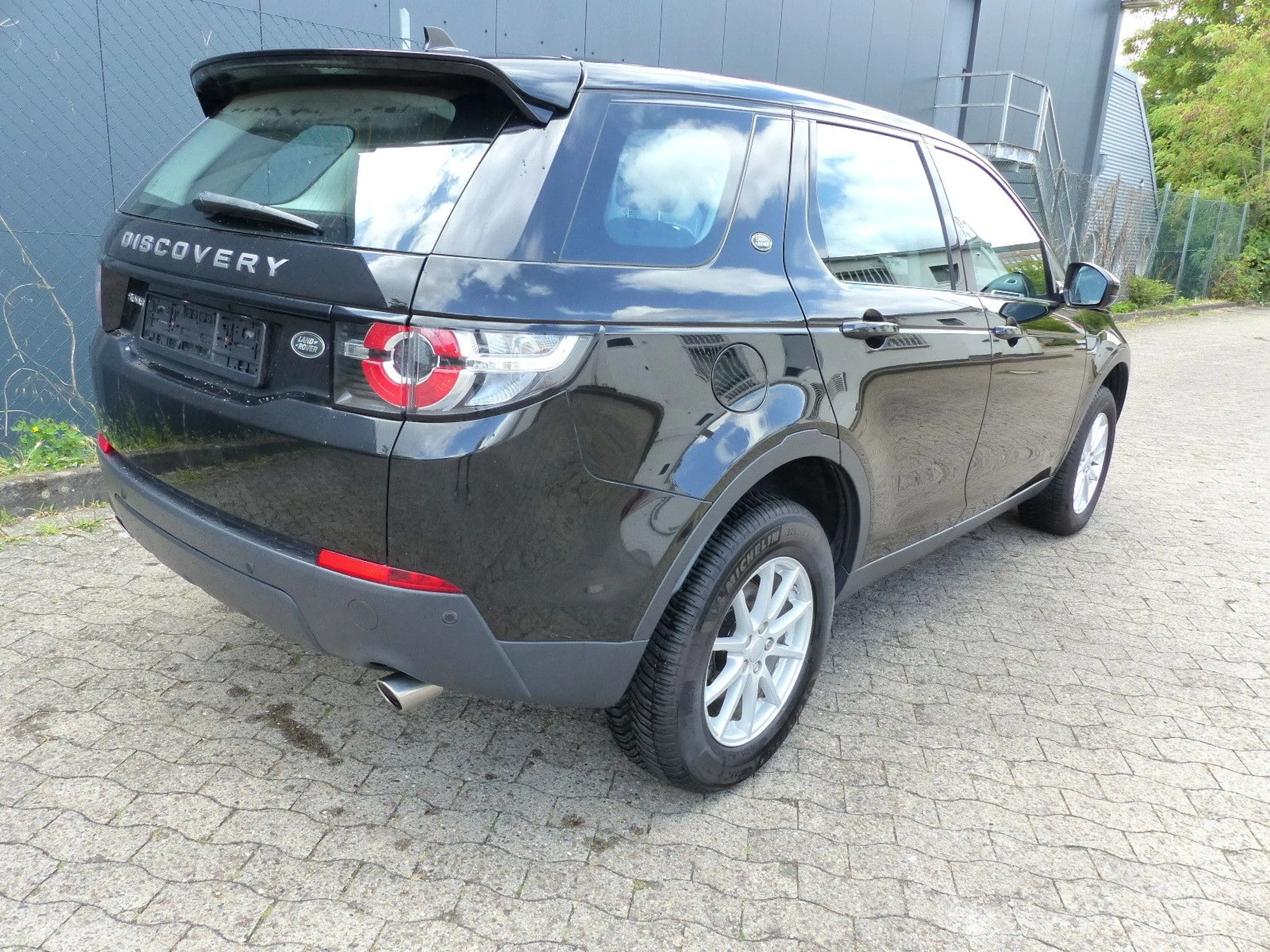Land Rover Discovery Sport 4WD Klima/PDC/Sitzheiz/Bluet/1Hd — photo 9
