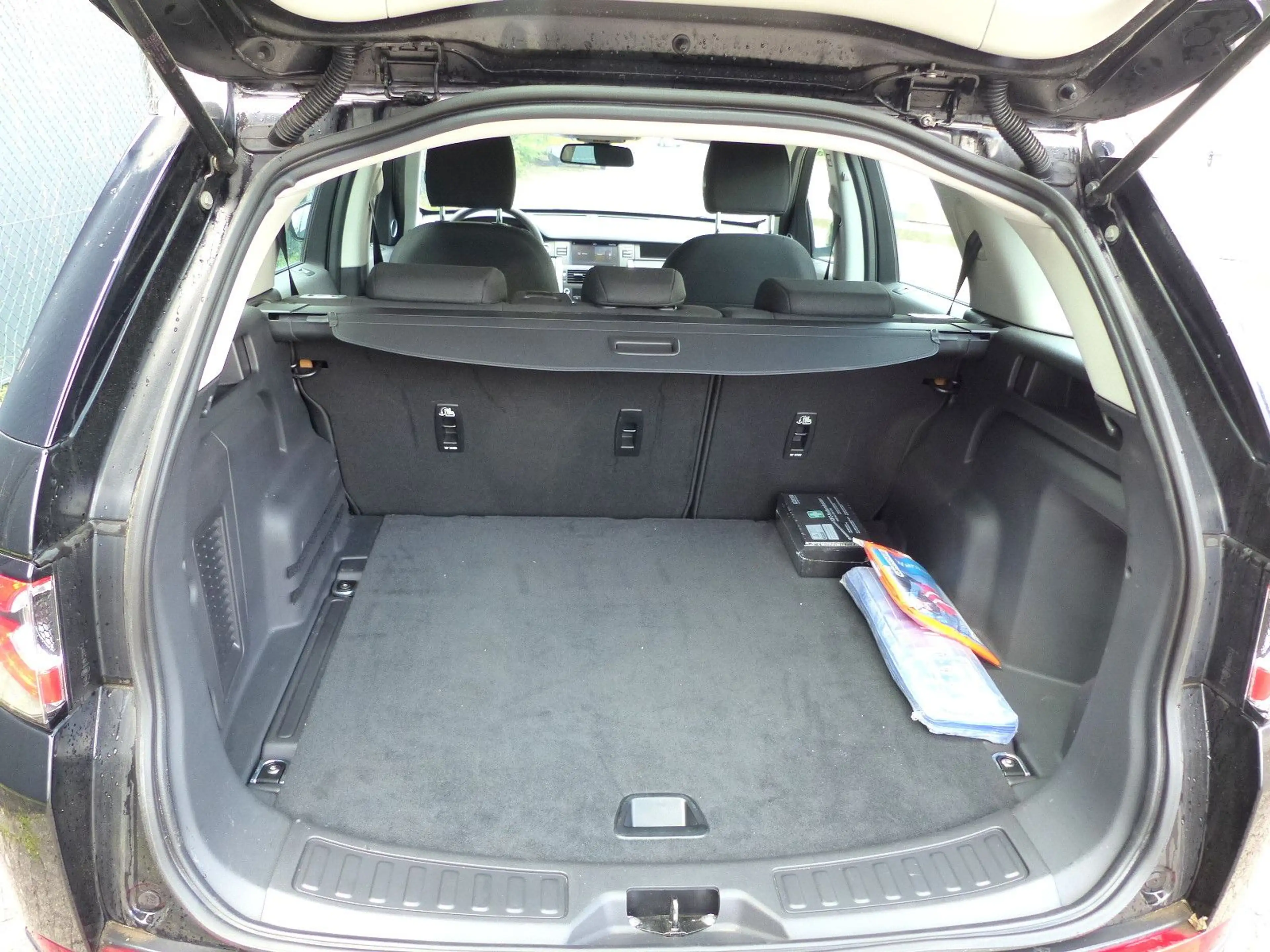 Land Rover Discovery Sport 4WD Klima/PDC/Sitzheiz/Bluet/1Hd — photo 12