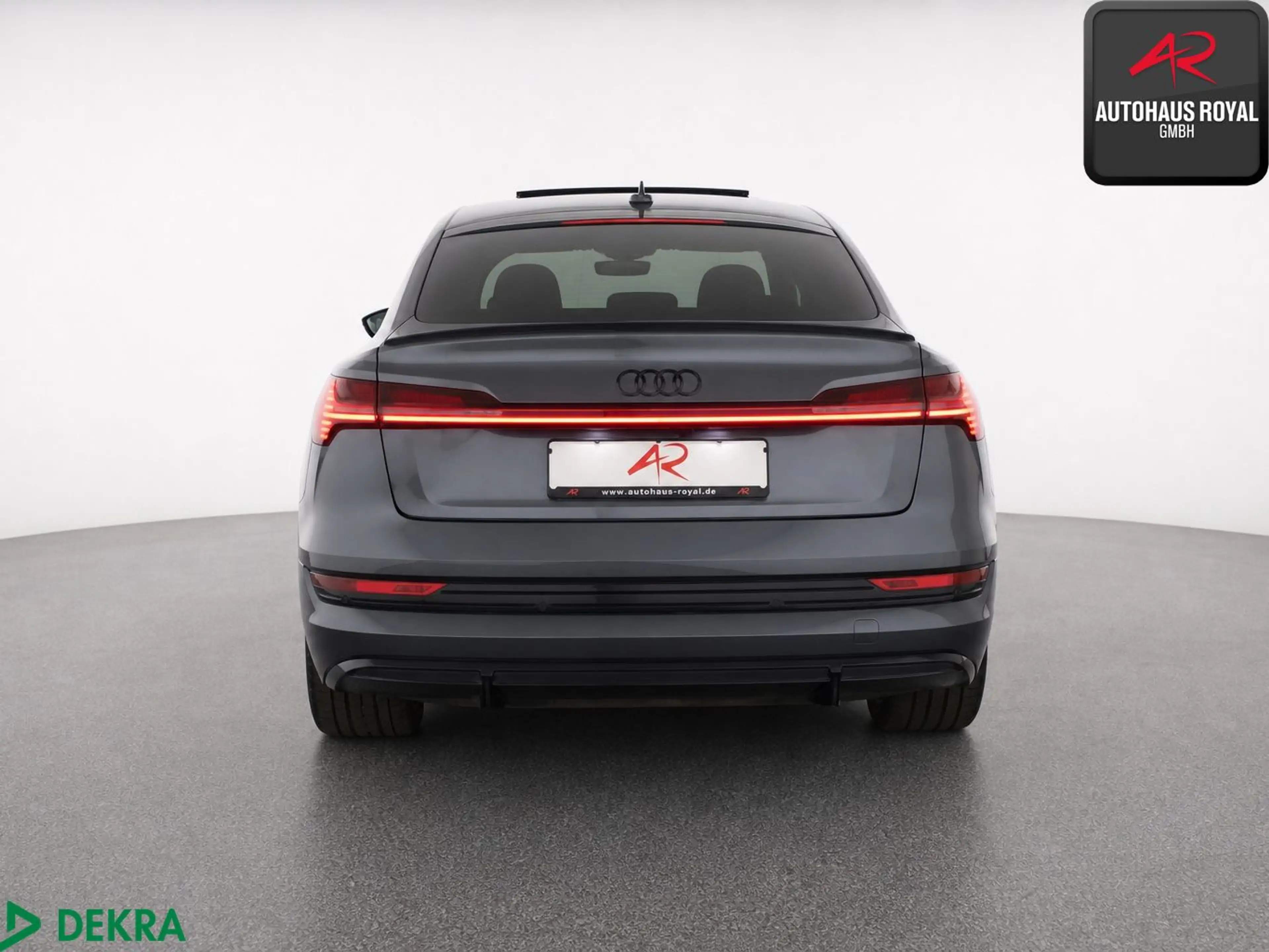 Audi e-tron Sportback 55 qu S LINE MATRIX,LUFT,KEYLES — photo 4
