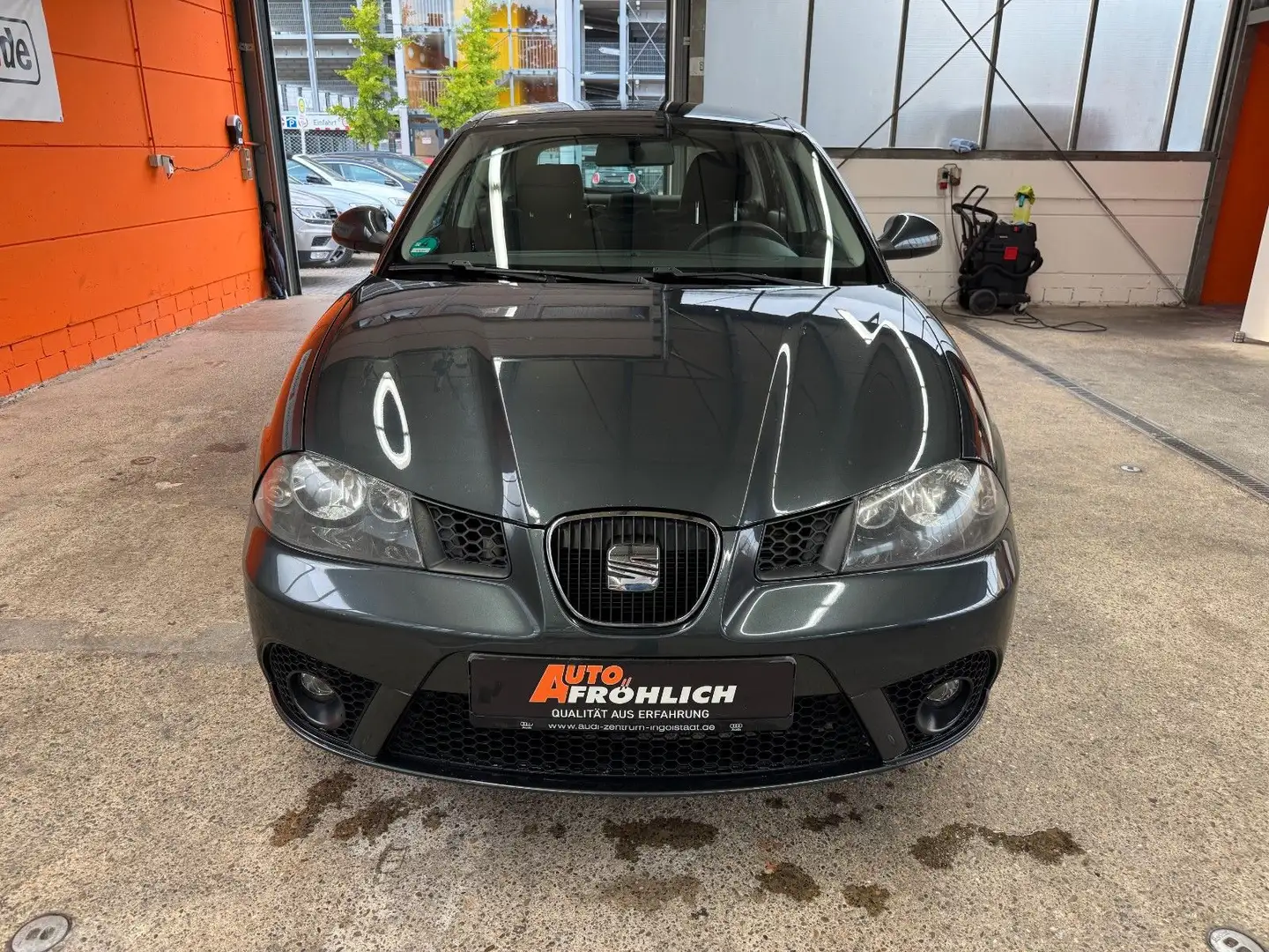 SEAT Ibiza 1.4 Best of Klimaaut. Sportsitze - 2