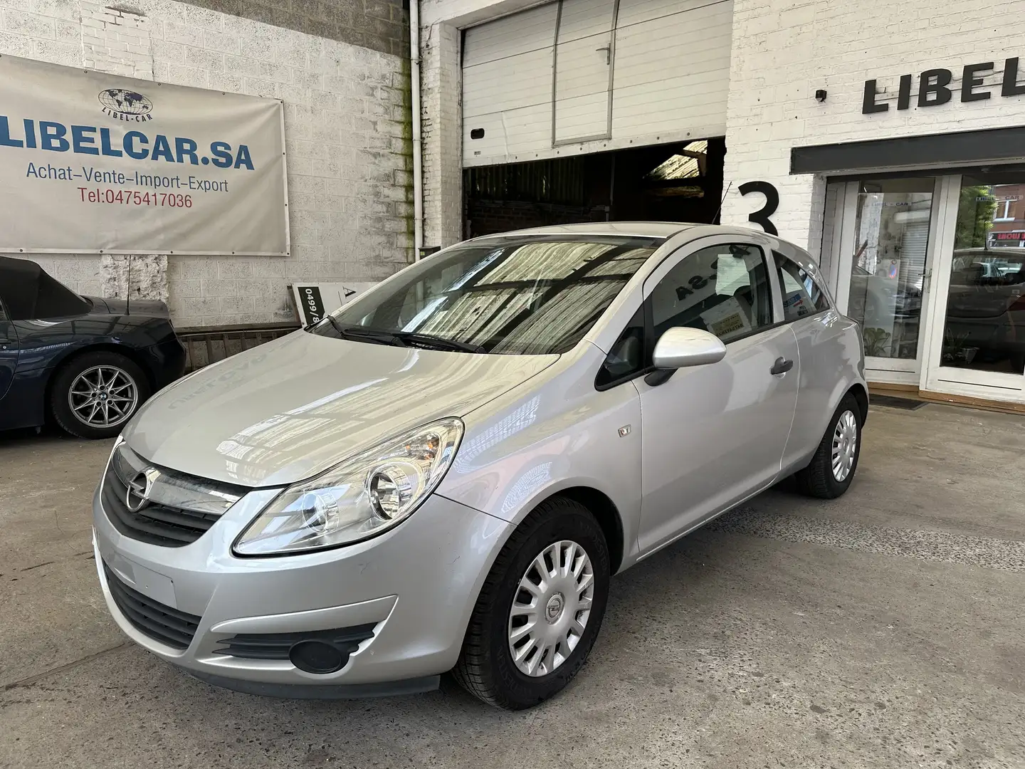 Opel Corsa Corsa 1.0i Enjoy 3 porte Gris - 1