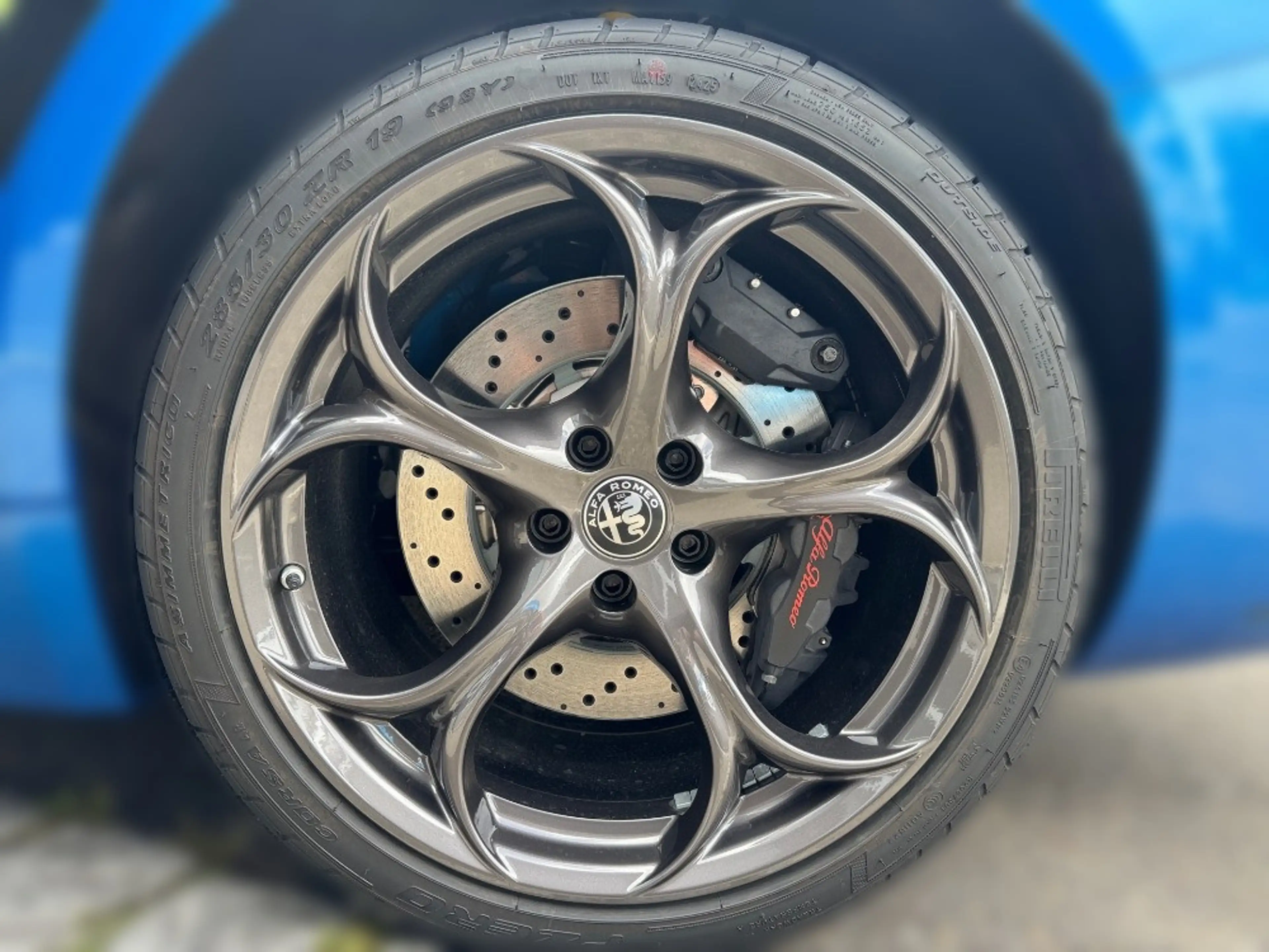 Alfa Romeo Giulia Quadrifoglio MY24 SOFORT|AKRA|TECHNO — photo 9
